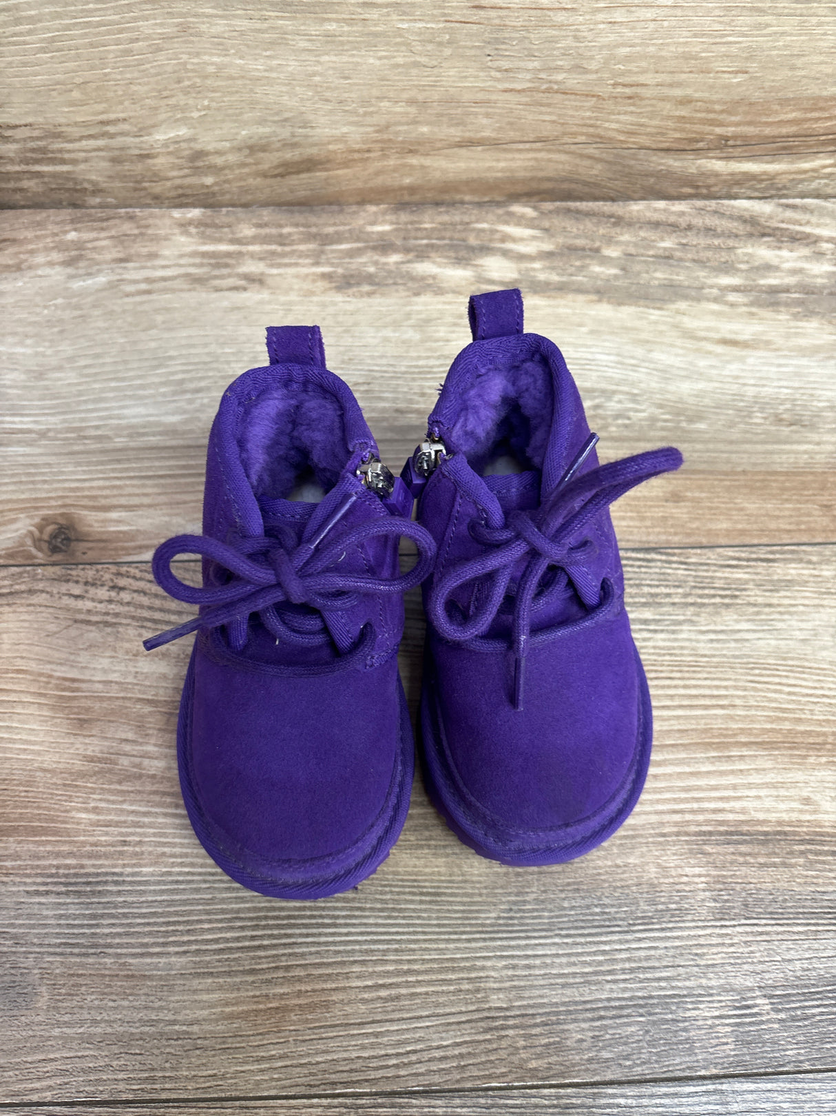 Ugg Neumel II Boots Purple sz 6c