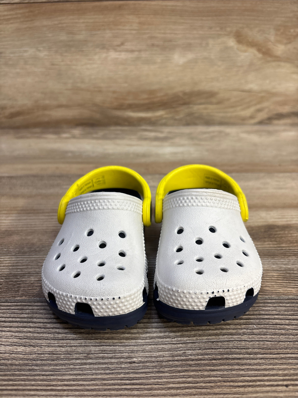 Crocs Classic Retro Sport Clogs White sz 5c