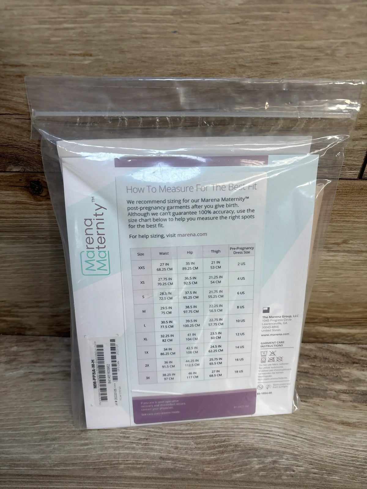 Table “How To Measure For The Best Fit” showing waist, hip, and thigh measurements with matching pre-pregnancy dress sizes