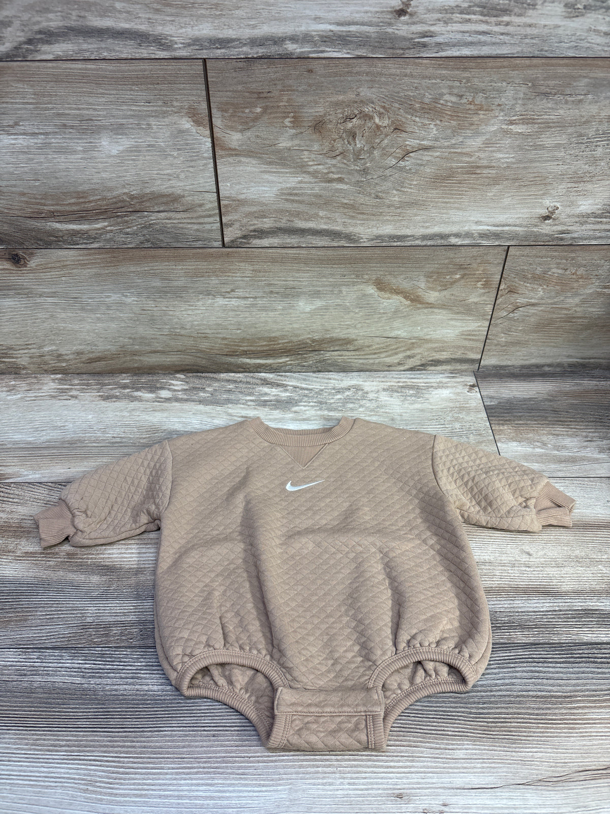 Nike Long Sleeve Quilted Bubble Romper Beige sz 6m