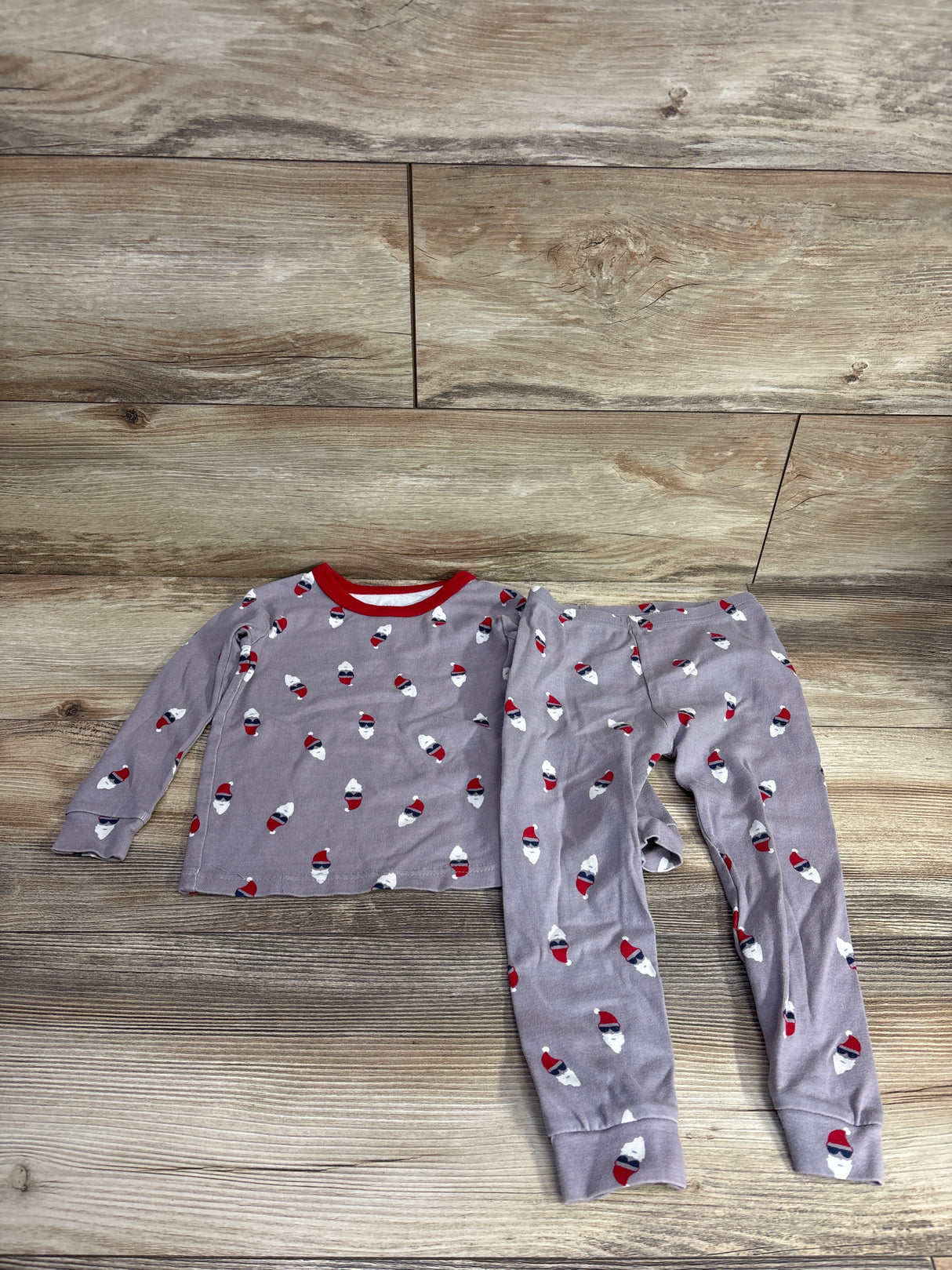 Baby Gap 2pc Santa Pajama Set Lilac sz 3T