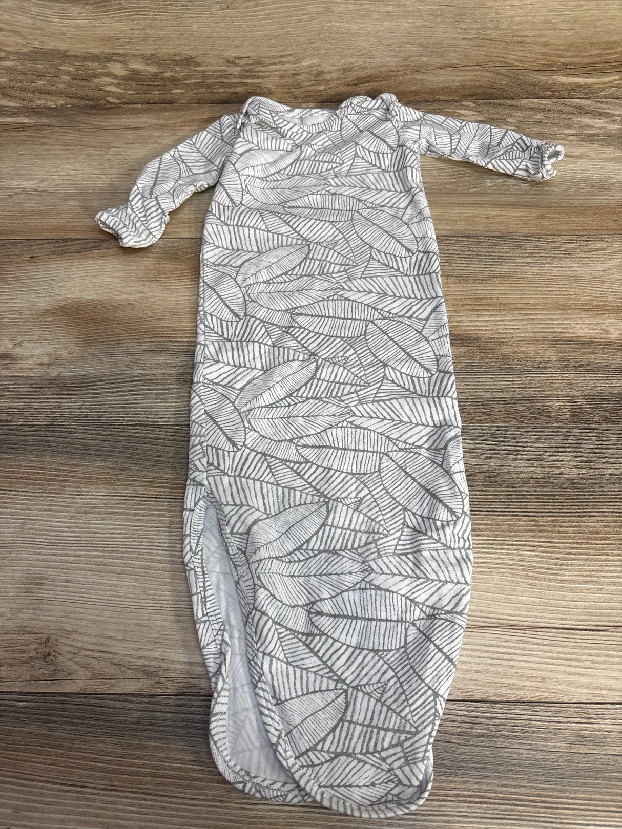 aden+ anais Knot Gown White sz 0-3m - Me n Mommy To Be