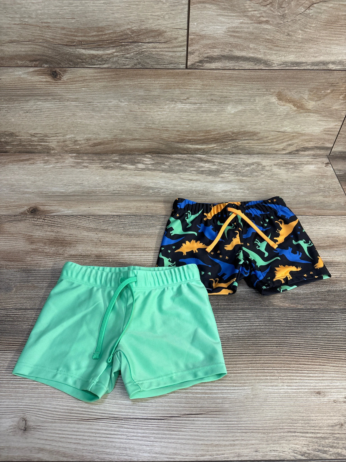 NEW H&M 2pk Swim Shorts Black/Green sz 3-4T - Me n Mommy To Be