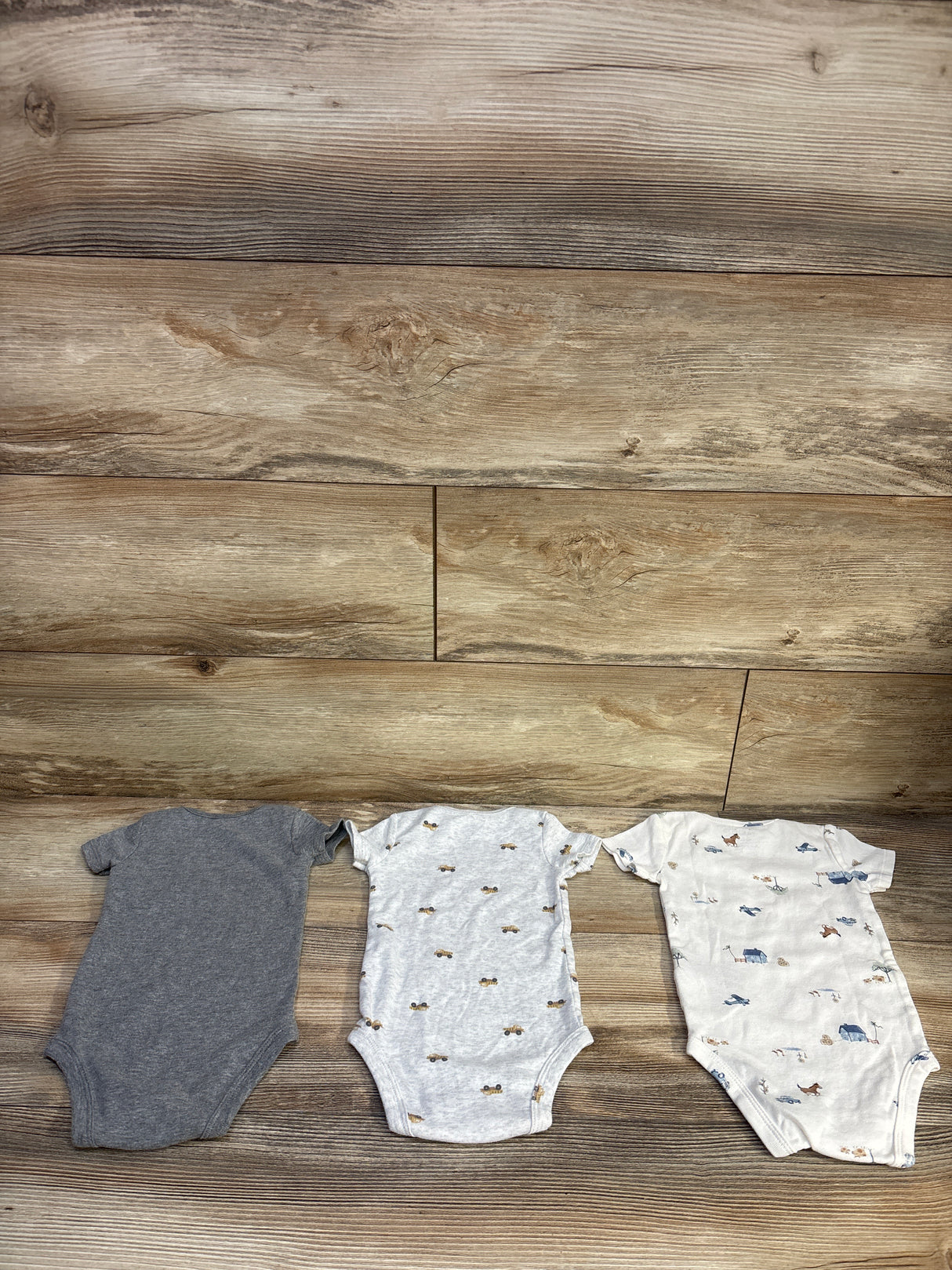 Carter's 3pk Bodysuits Grey sz 6m