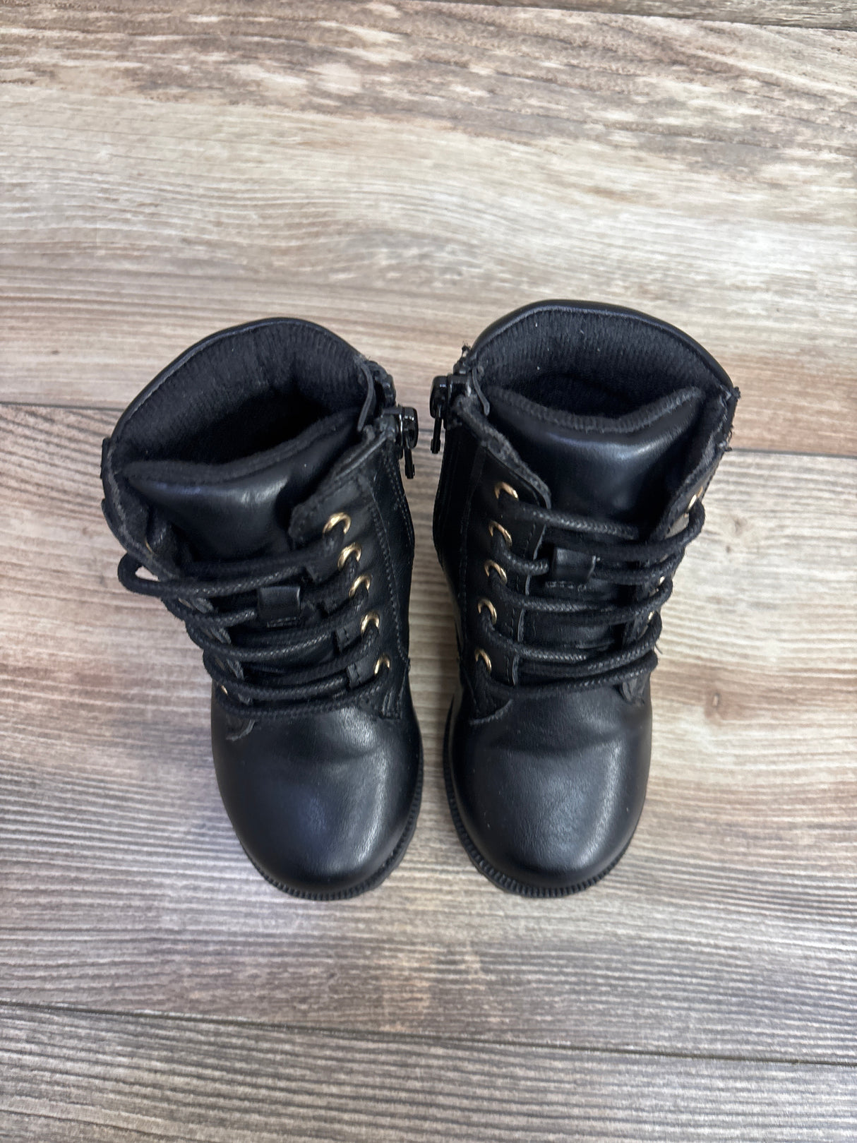 Children's Place Quilted Boots Black sz 5c