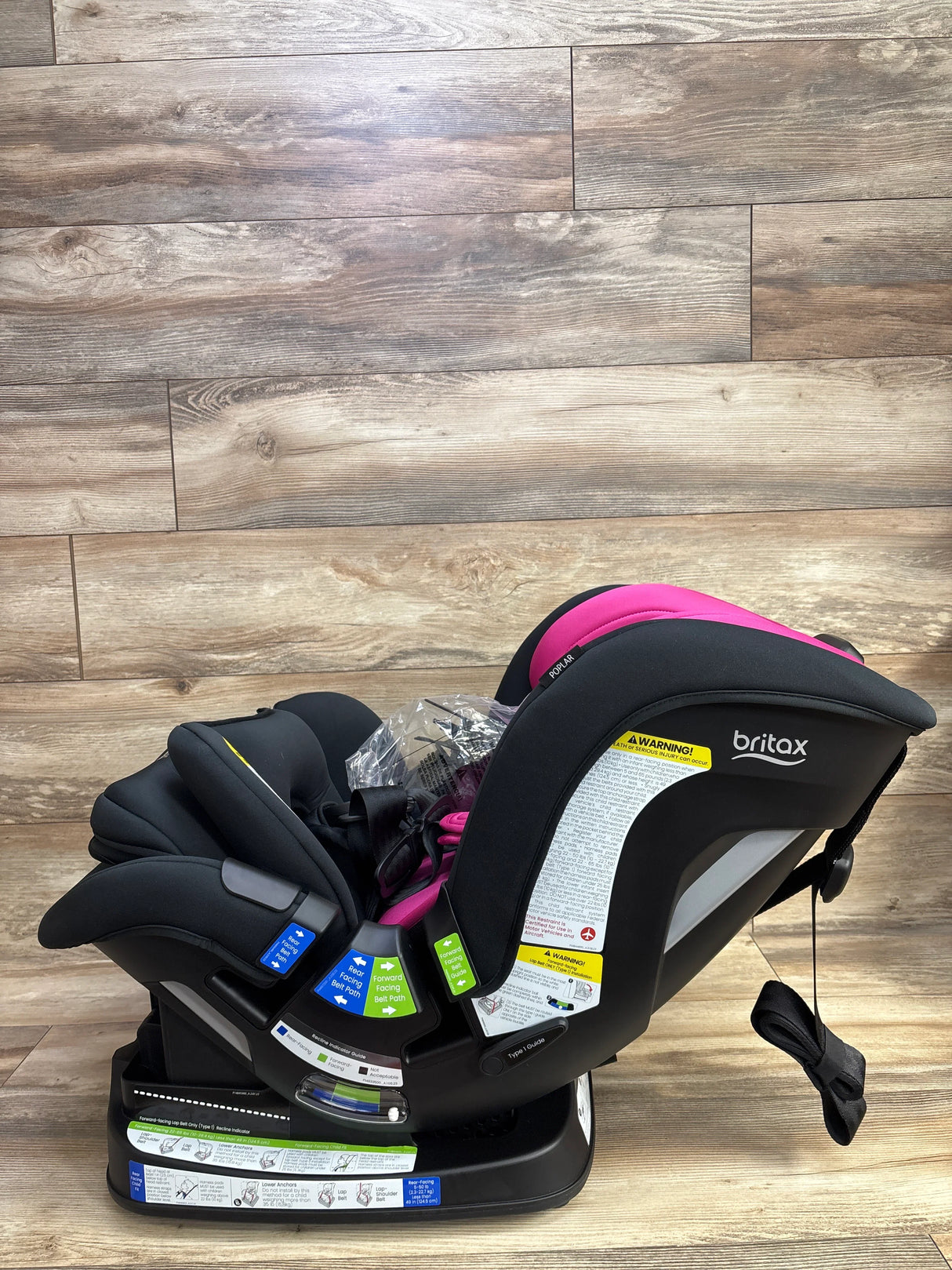 NEW Britax Poplar 2-in-1 Convertible Car Seat in Magenta Onyx 5-65lbs.
