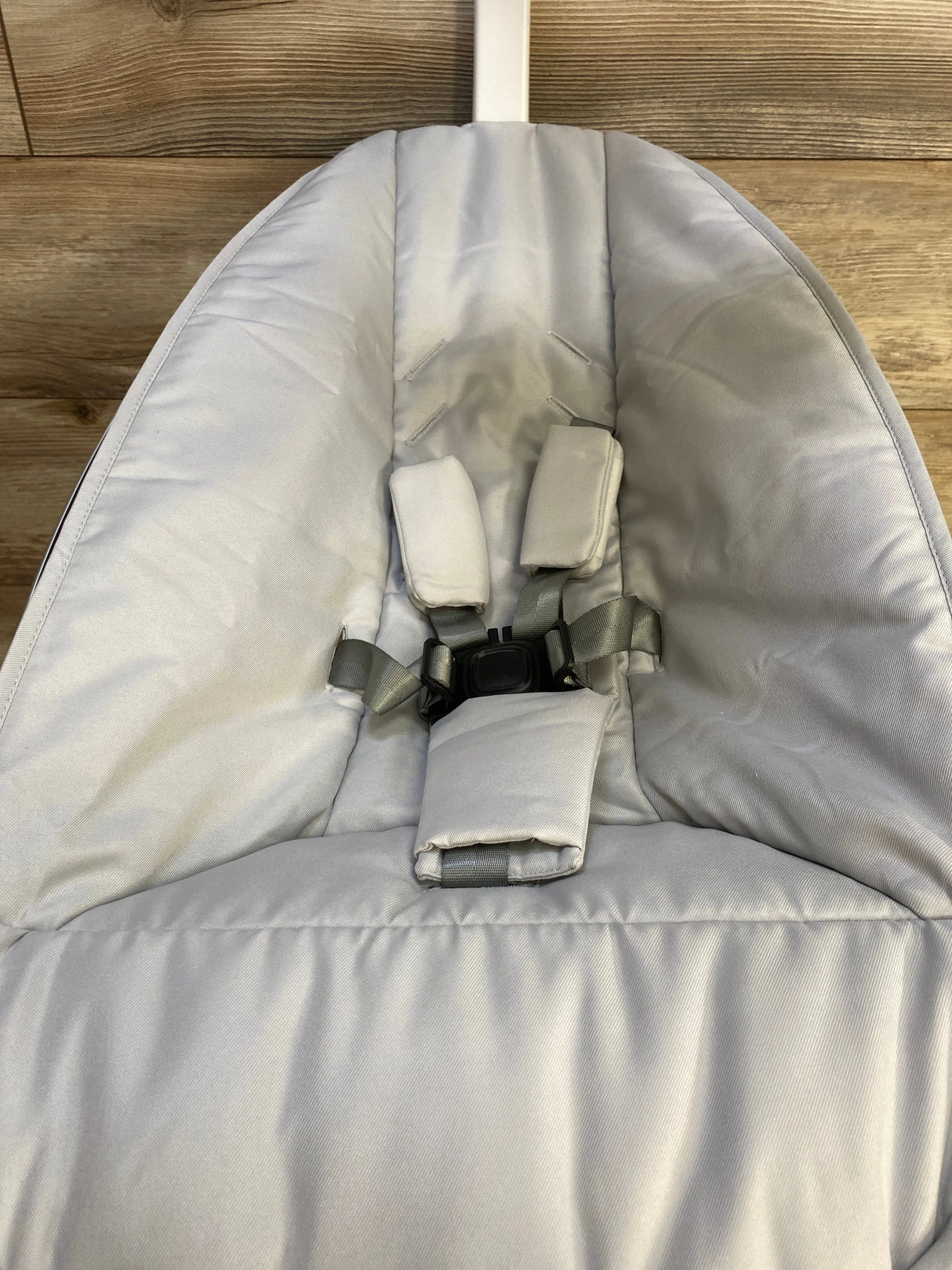 NEW 4moms mamaRoo Multi-Motion Baby Swing Smart Connectivity in Grey