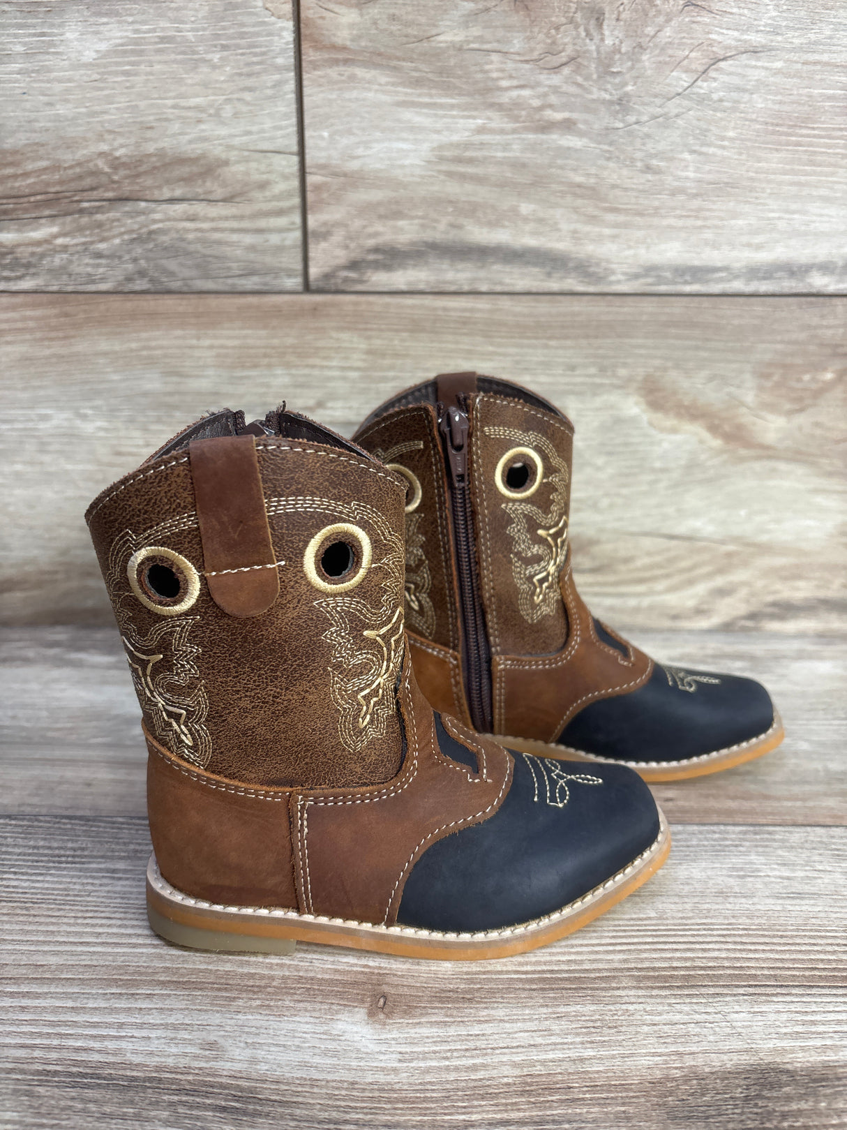 White Diamond Kid's Square Toe Rodeo Boots Brown sz 7.5c