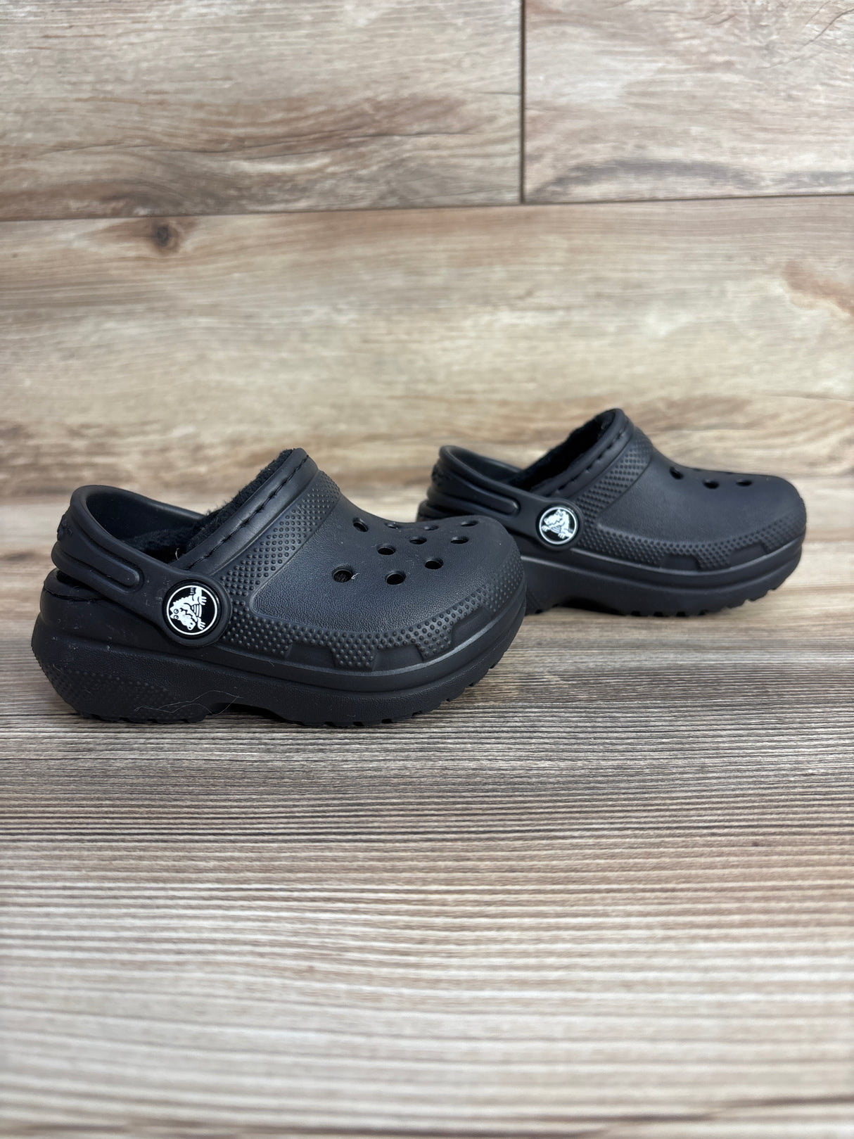 Crocs Classic Lined Clogs Black sz 5c