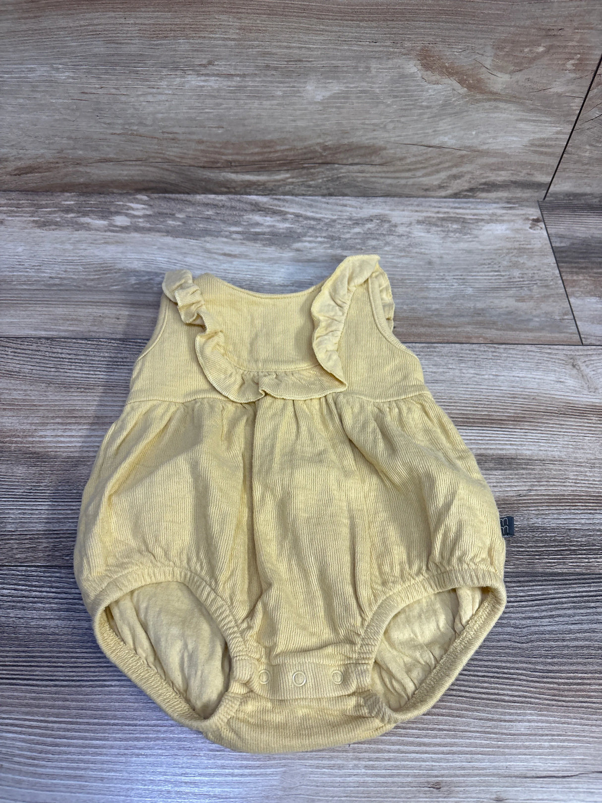 Modern Moments Ribbed Bubble Romper Yellow sz 6-9m