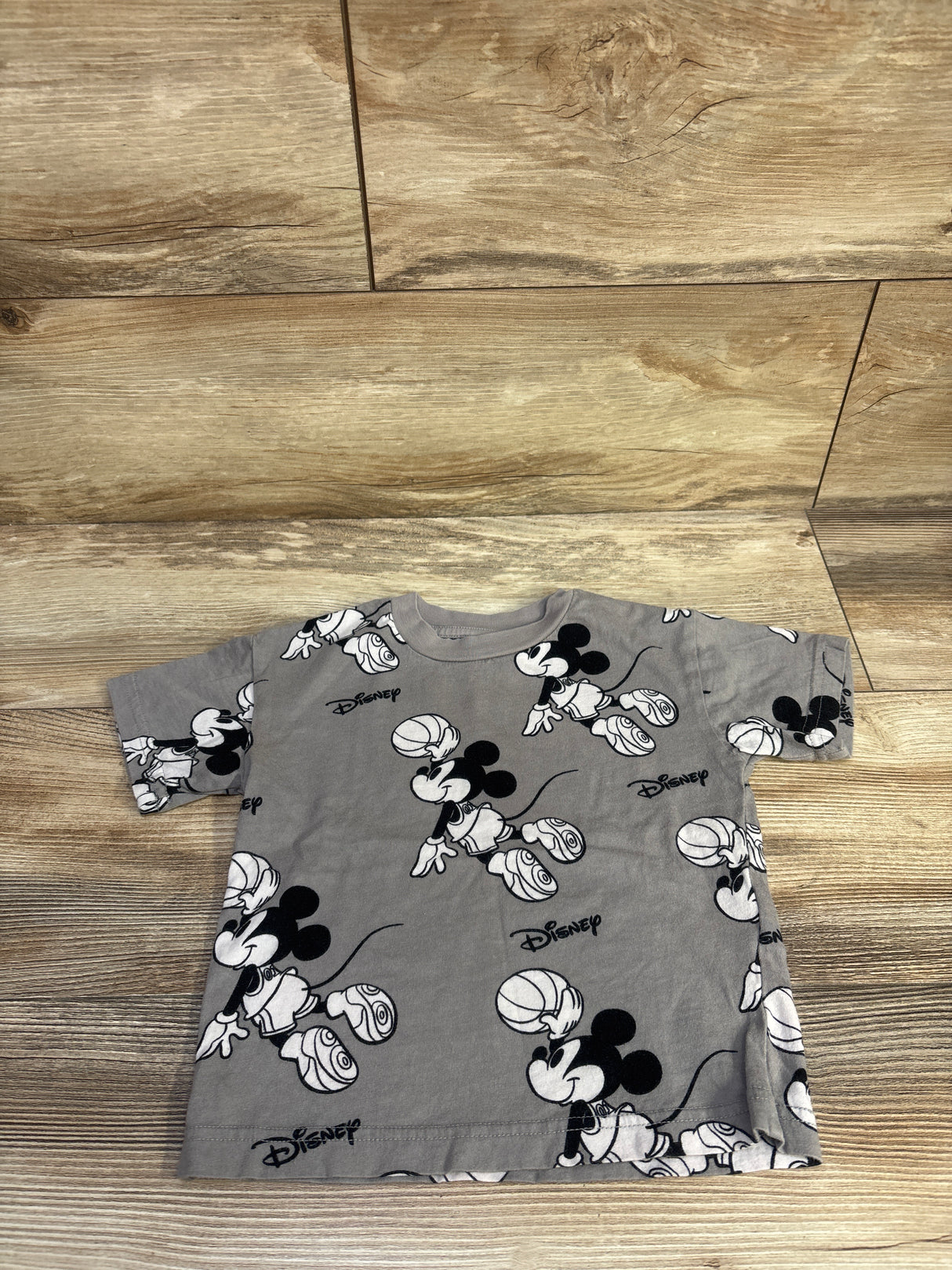 H&M x Disney Mickey Basketball Shirt Grey sz 2T