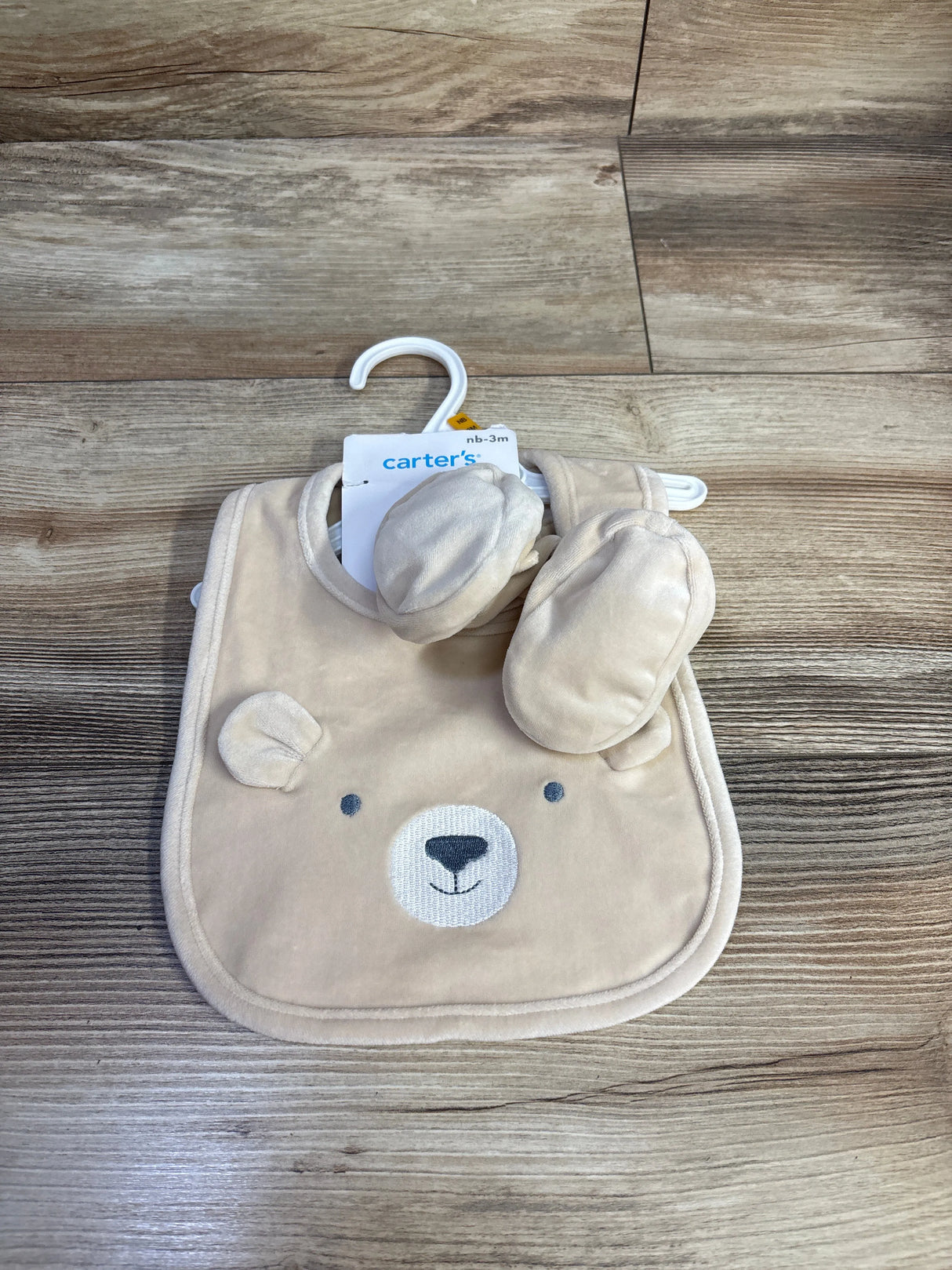 NEW Carter's 2pc Bib & Booties Set Beige sz 0-3m