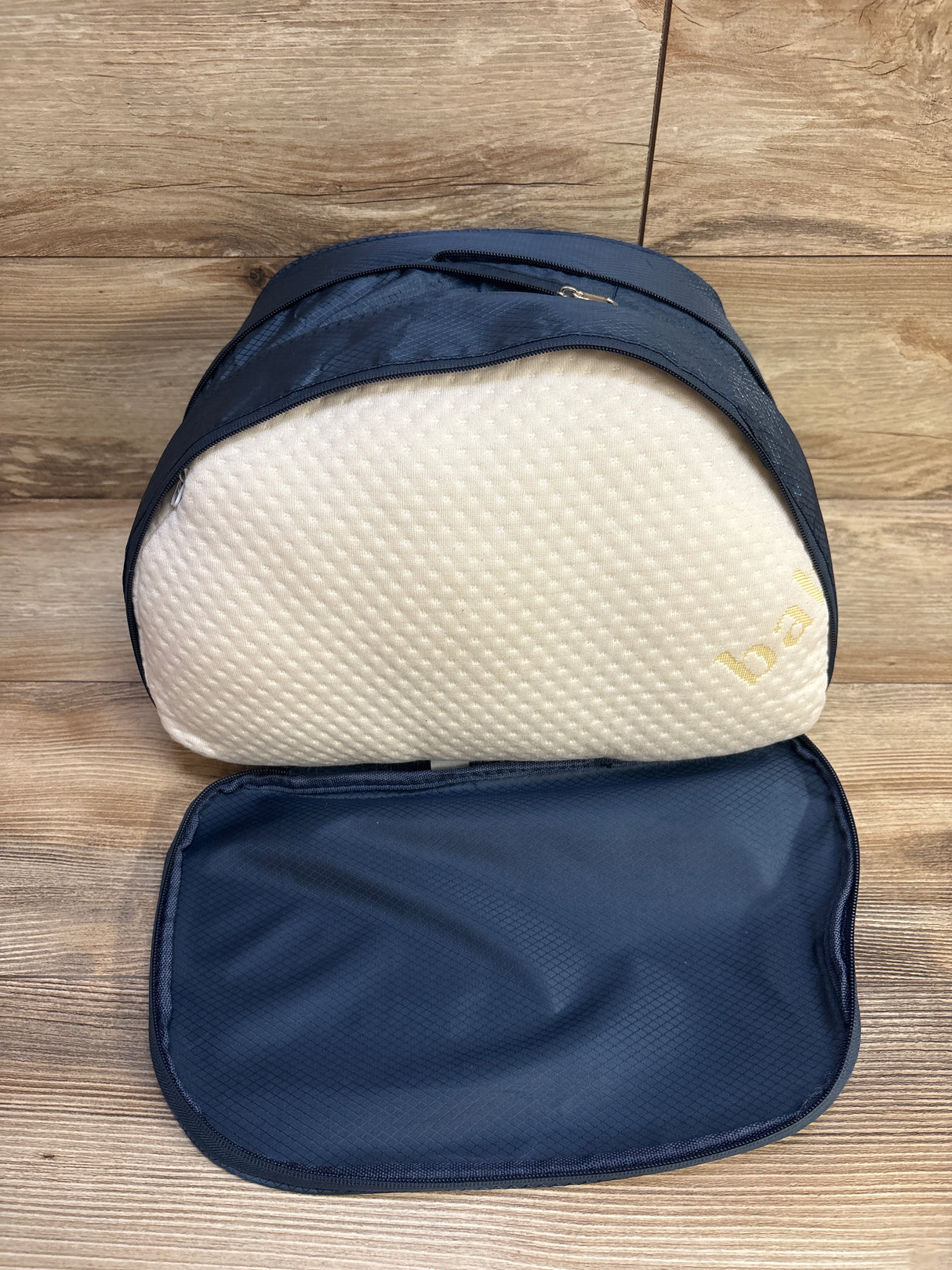 Baby Bub's Maternity Pillow, Ivory in Blue Case