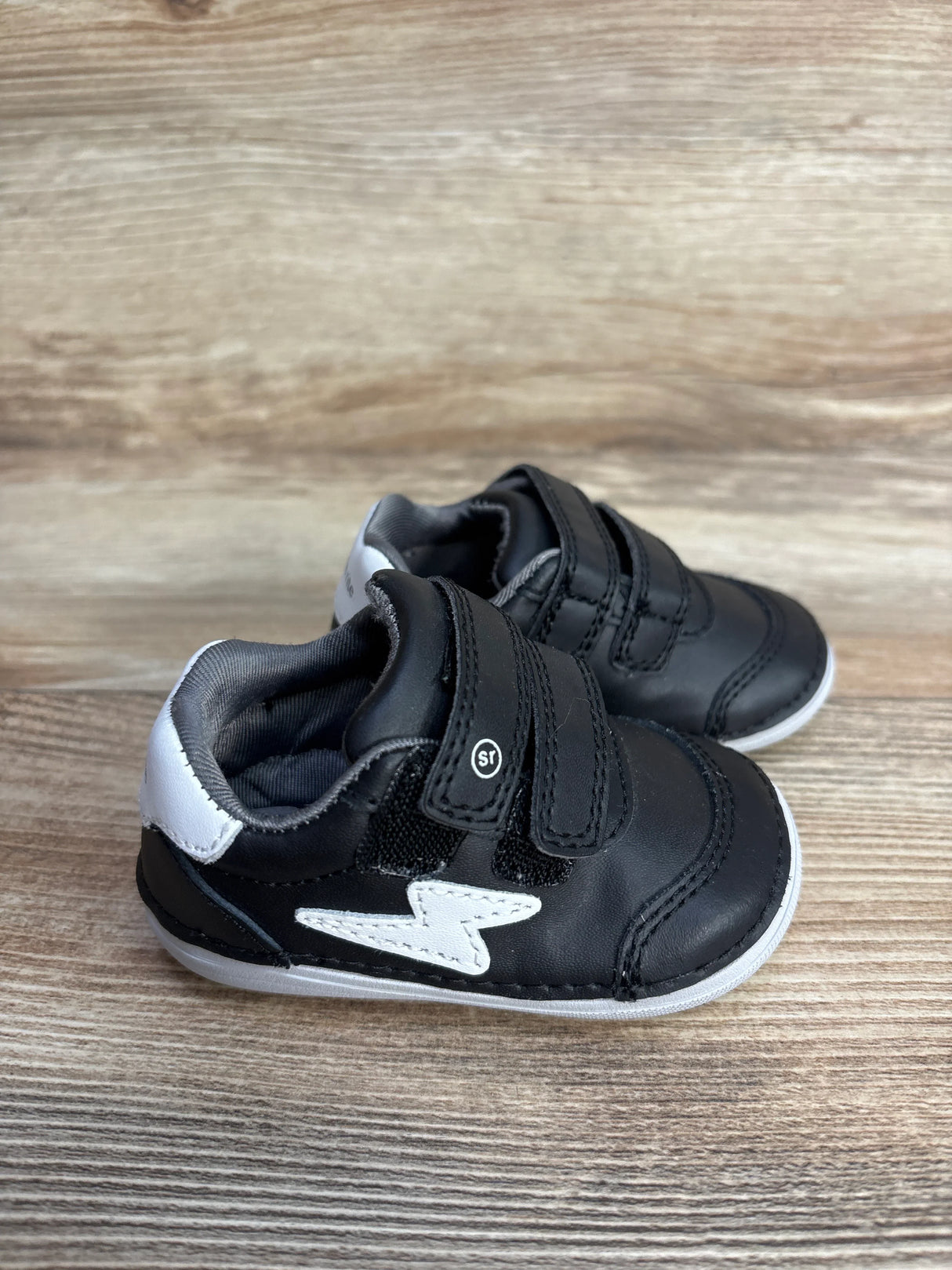 Stride Rite SM Kennedy Sneakers Black sz 3.5c