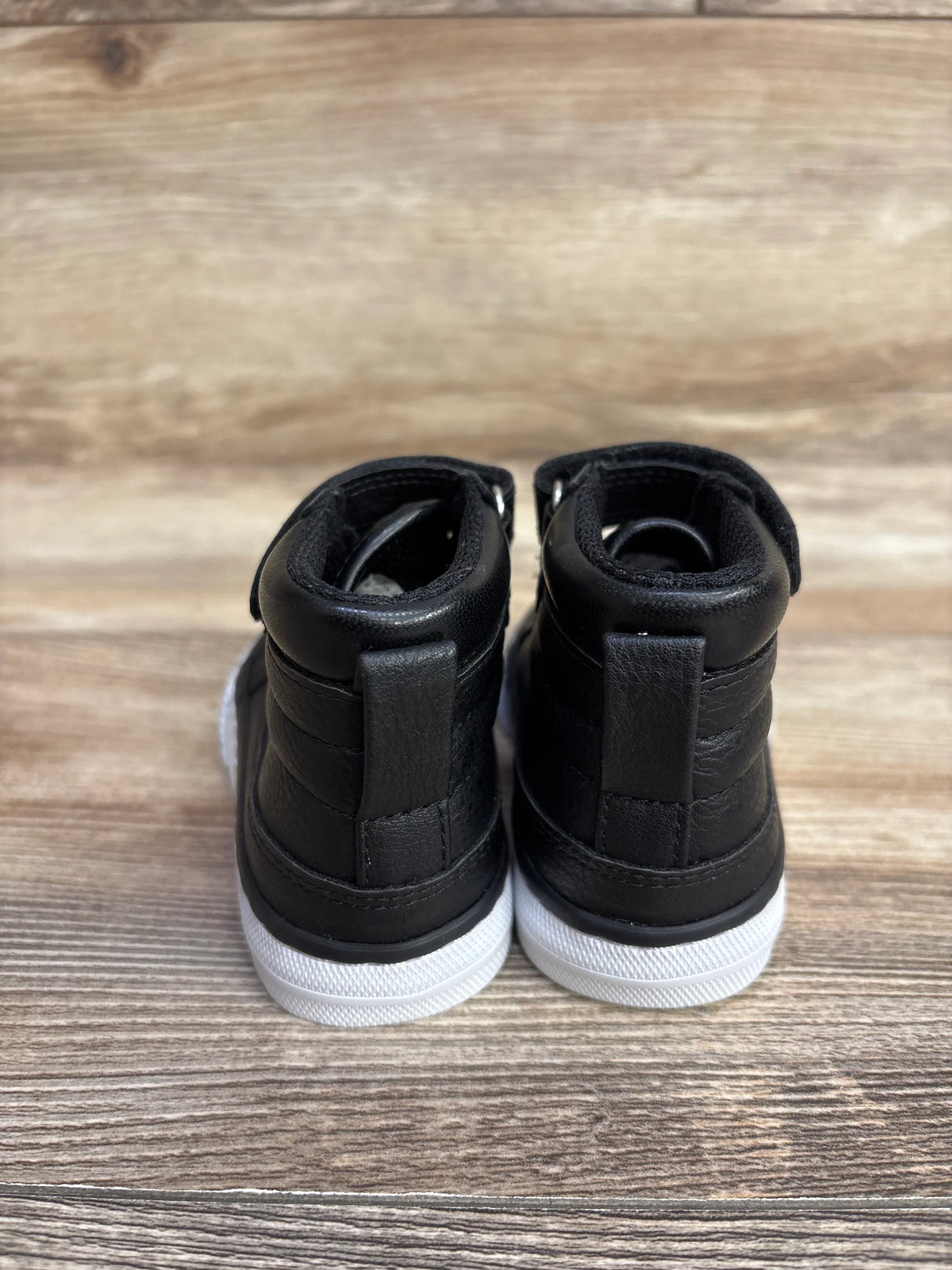 Children's Place Faux Leather High Top Sneakers Black sz 4c