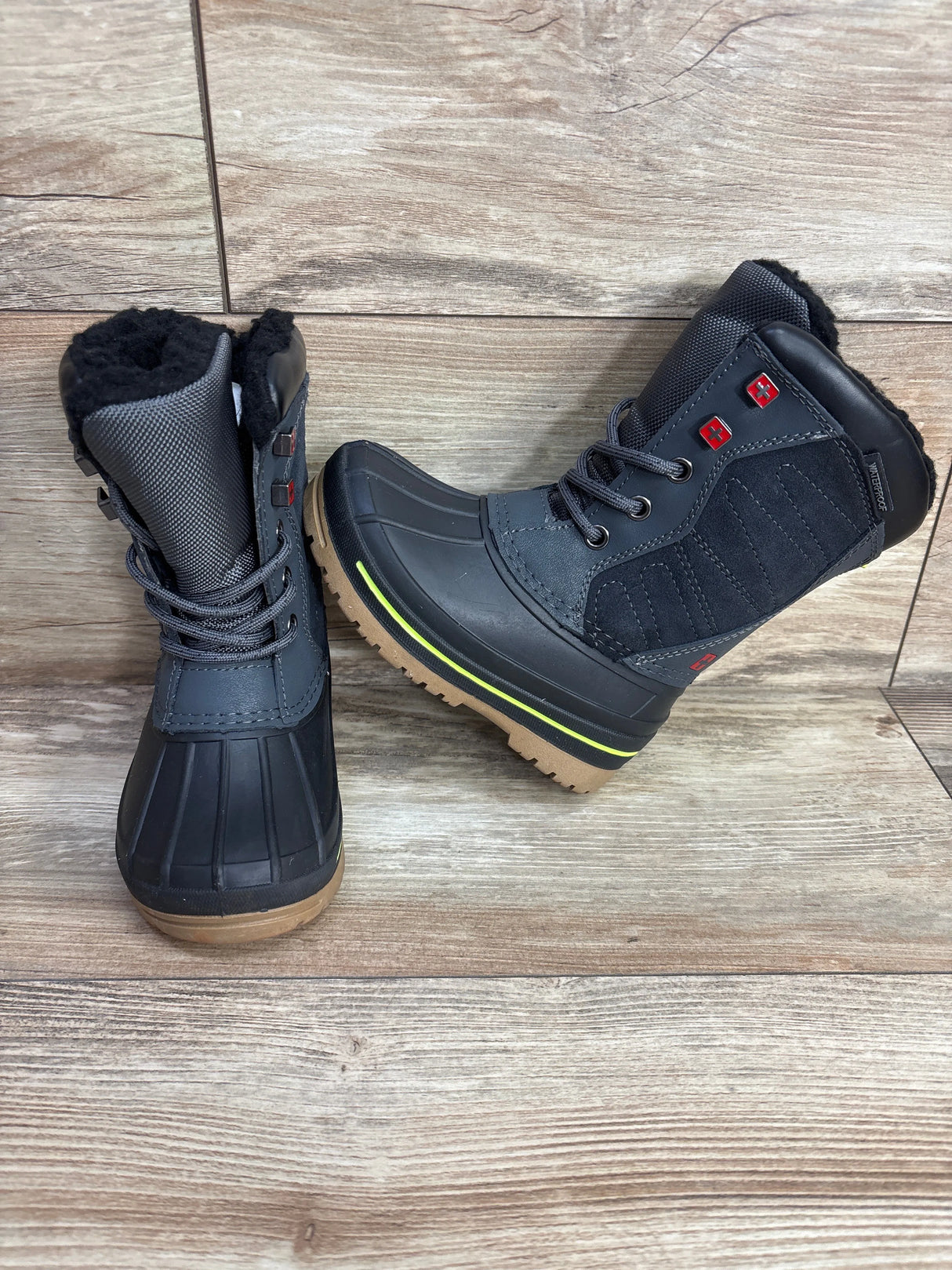 Swiss Tech Winter Boots Black sz 8c