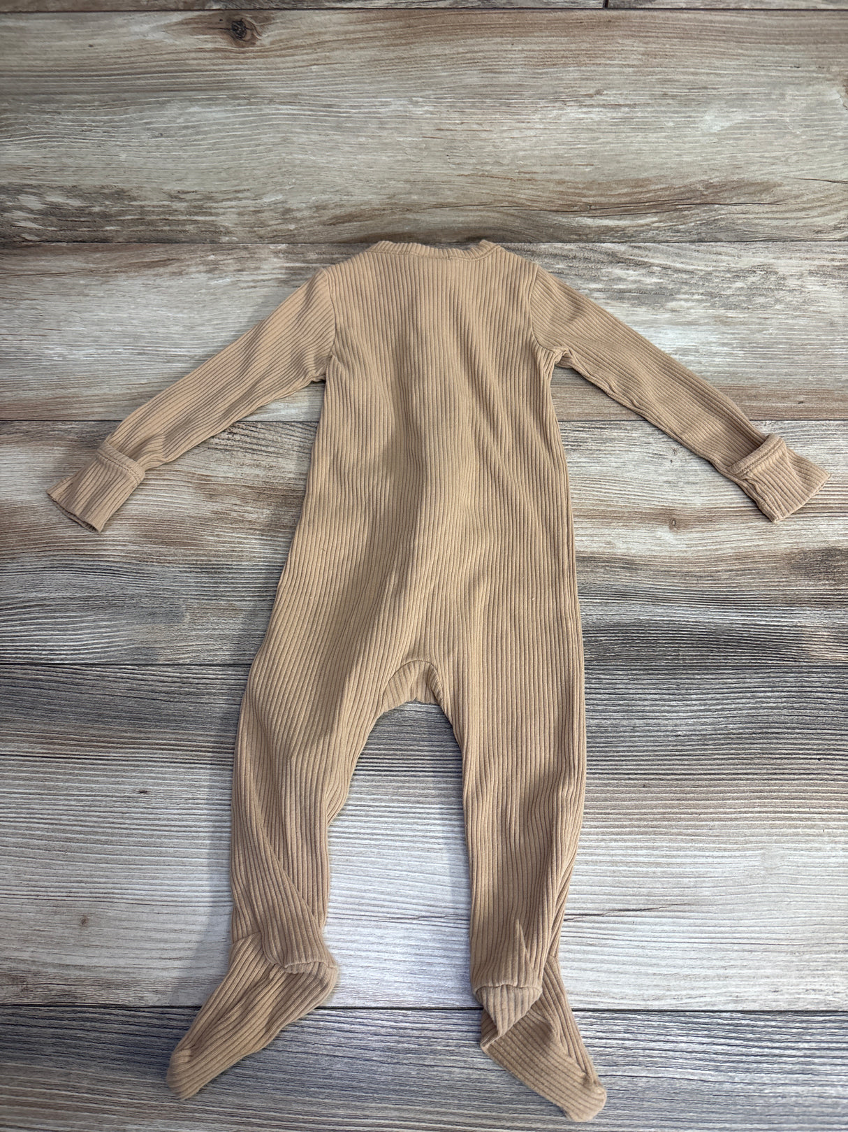 Old Navy Ribbed Sleeper Tan sz 6-9m