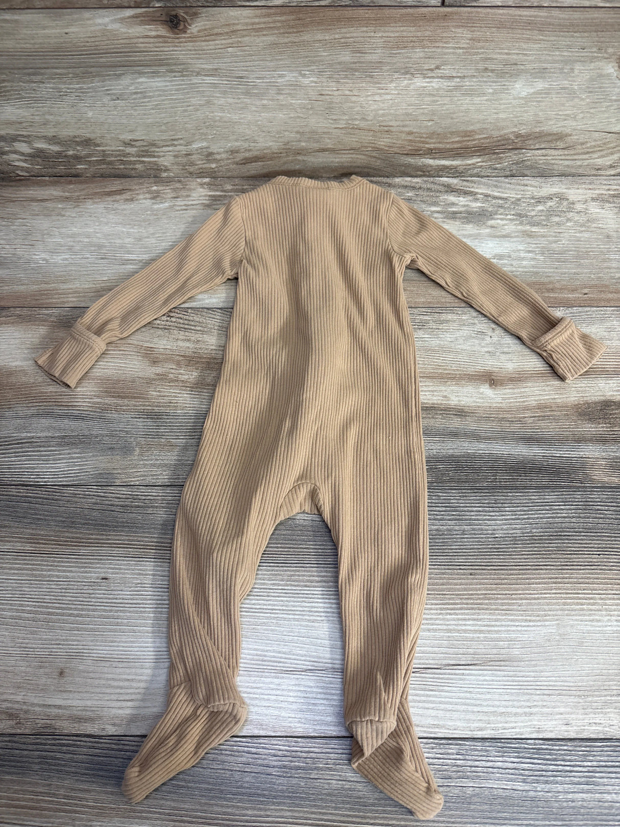 Old Navy Ribbed Sleeper Tan sz 6-9m