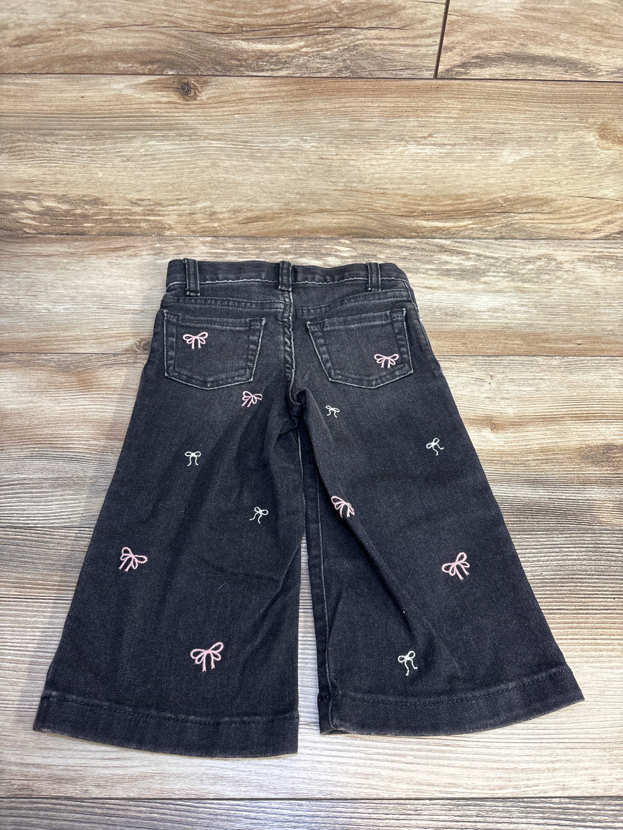 Cat & Jack Embroidered Bow Wide Leg Jeans Black sz 2T