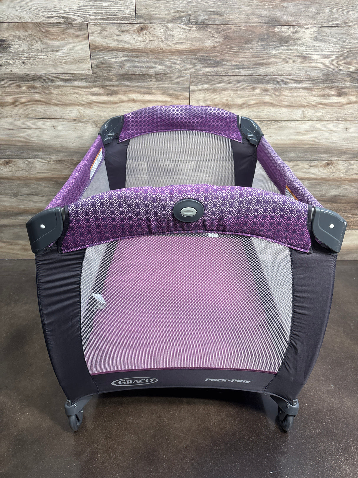 Graco Pack n Play Playard in Turner