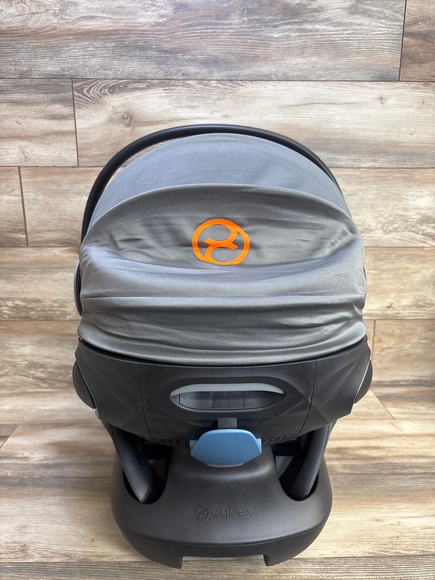 NEW Cybex Gold Cloud G Lux Infant Car Seat in Lava Grey 4-35lbs