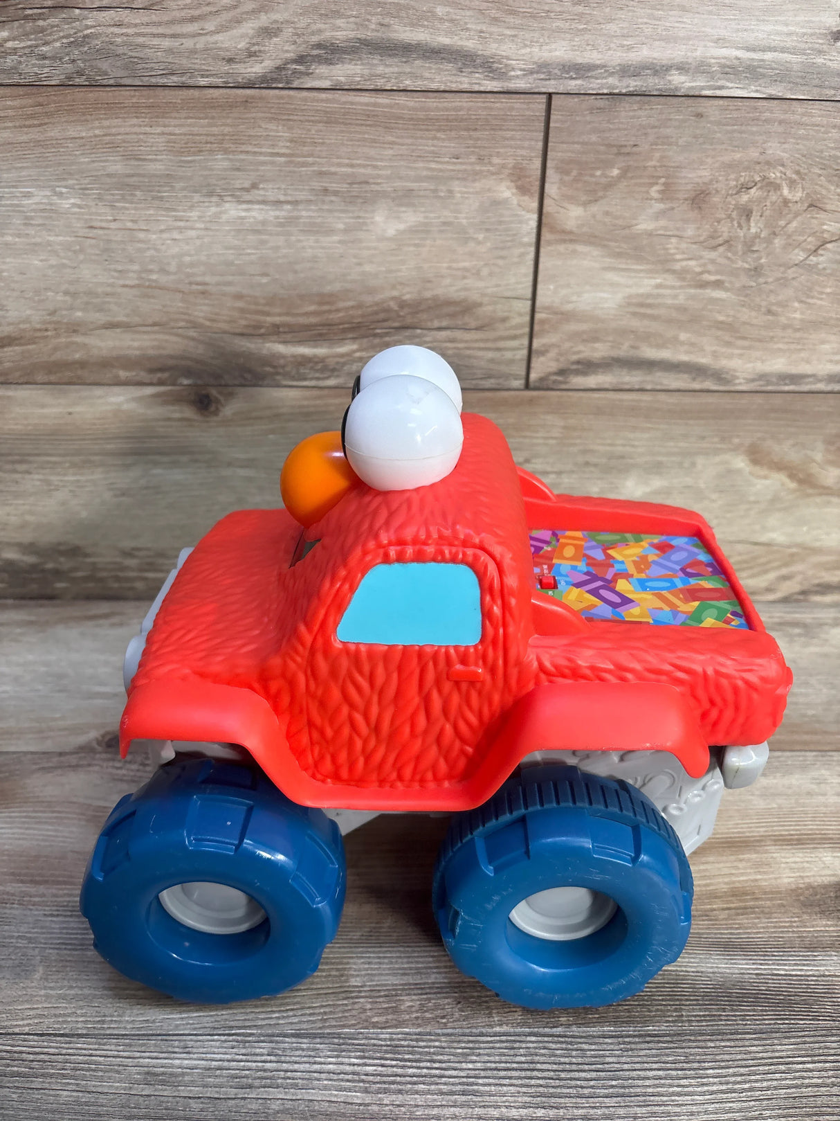 Sesame Street Giggle N Go Monster Truck