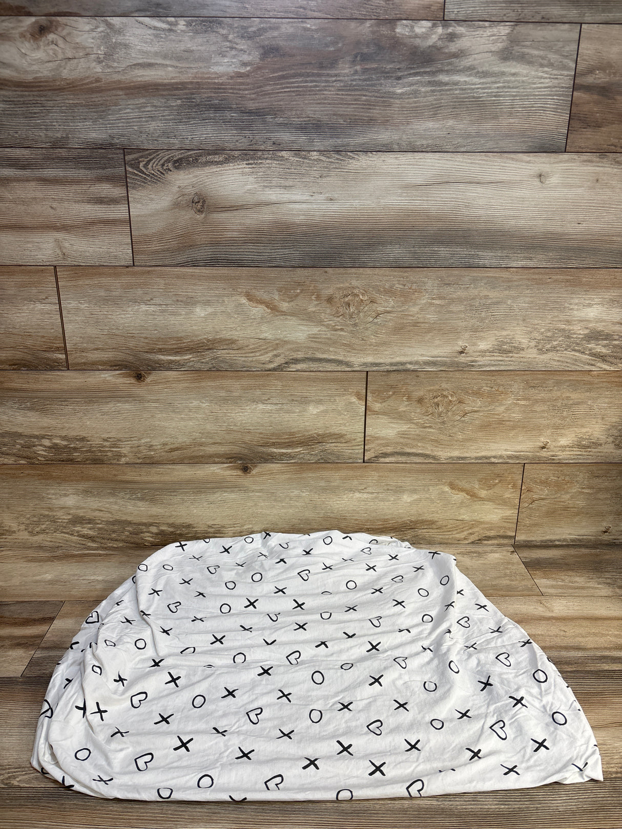 Xo Xo Fitted Crib Sheet, White