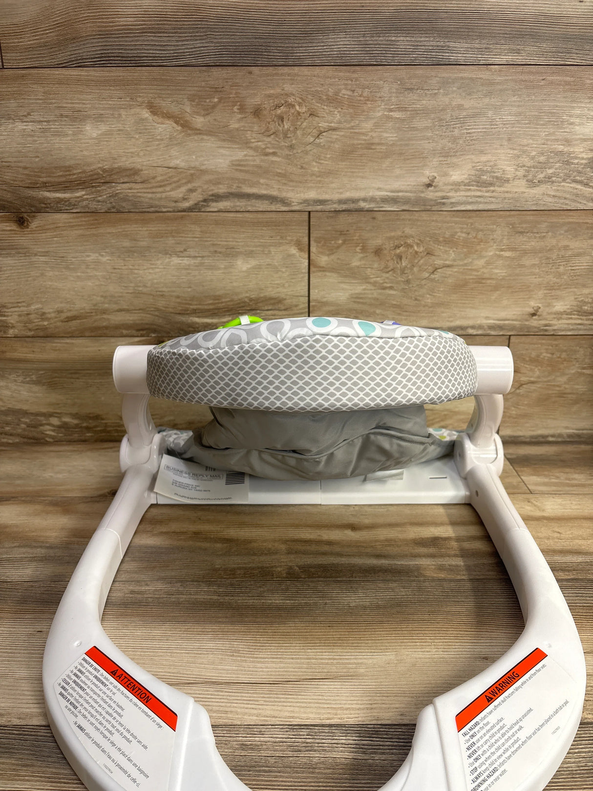 NEW Fisher-Price Sit Me Up Floor Seat