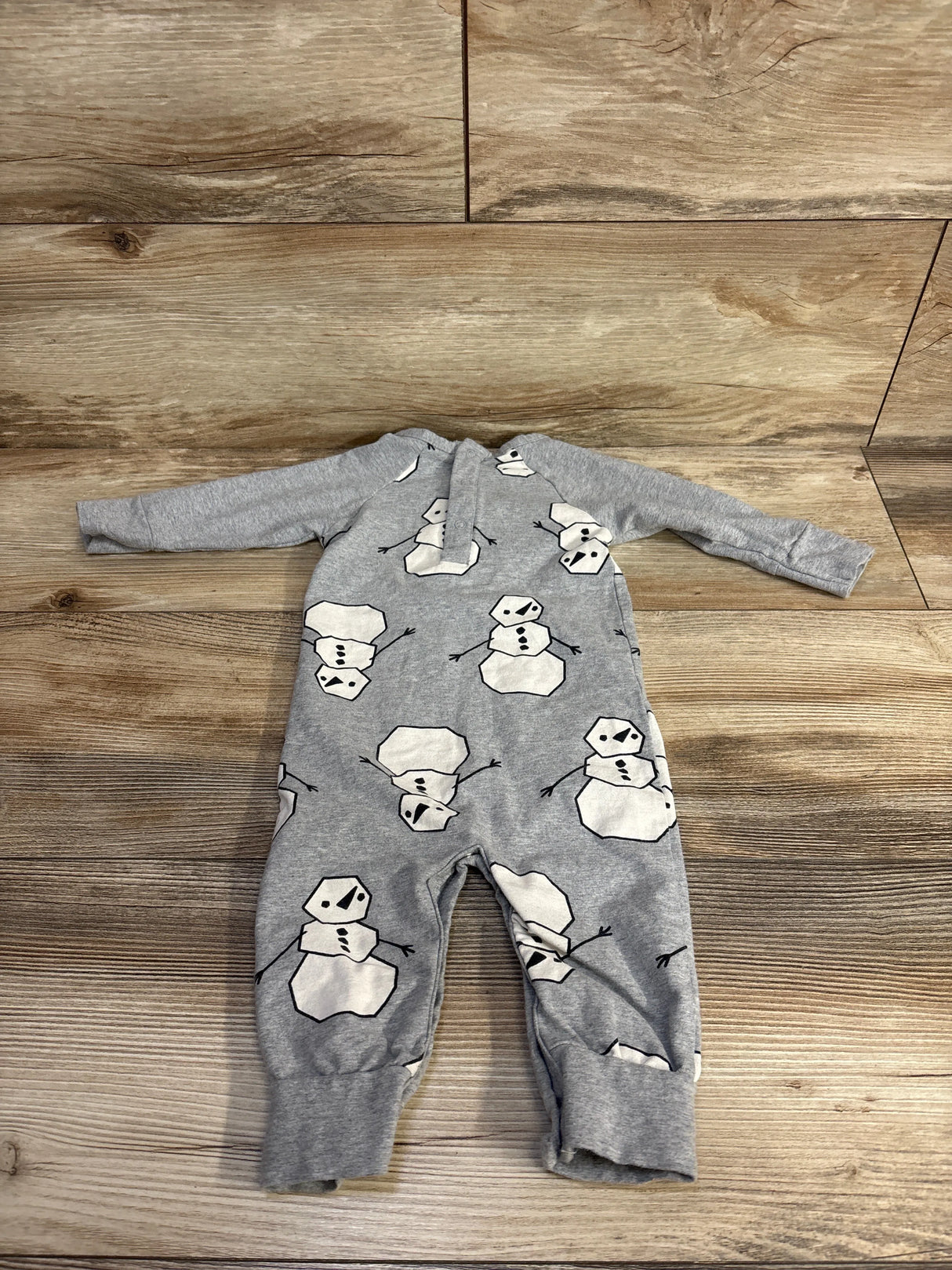Monica + Andy My First Snowman Organic Henley Romper Grey sz 6-9m