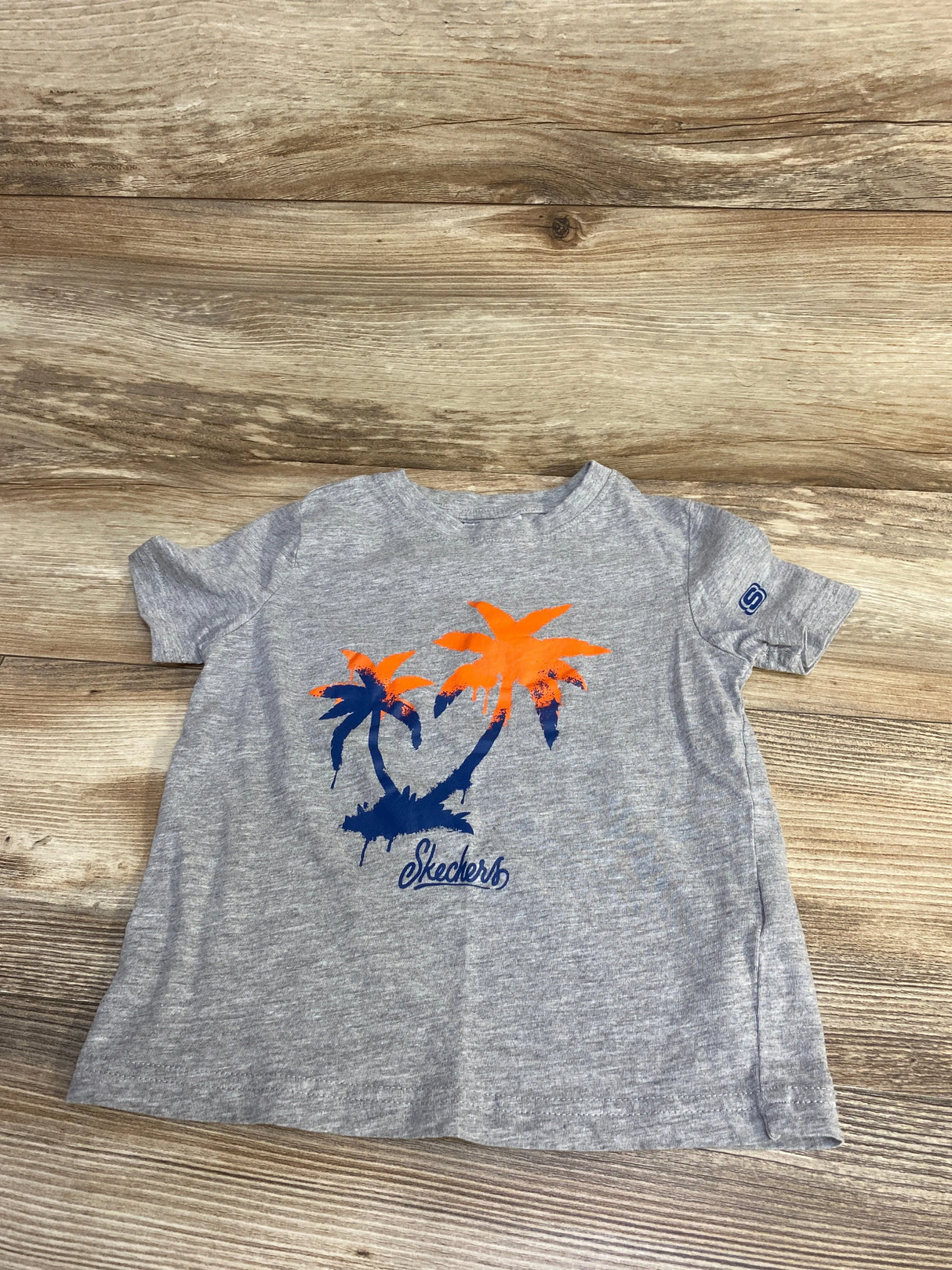 Skechers T-Shirt Grey sz 4T - Me n Mommy To Be