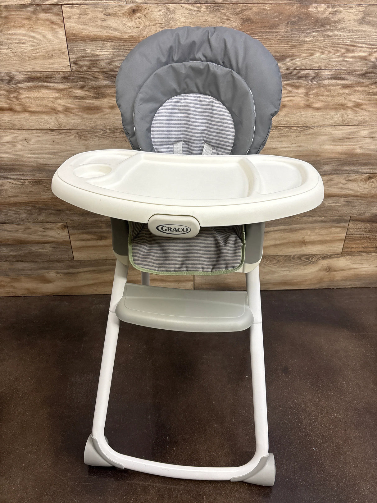 Graco Made2Grow 6-in-1 Highchair in Britton