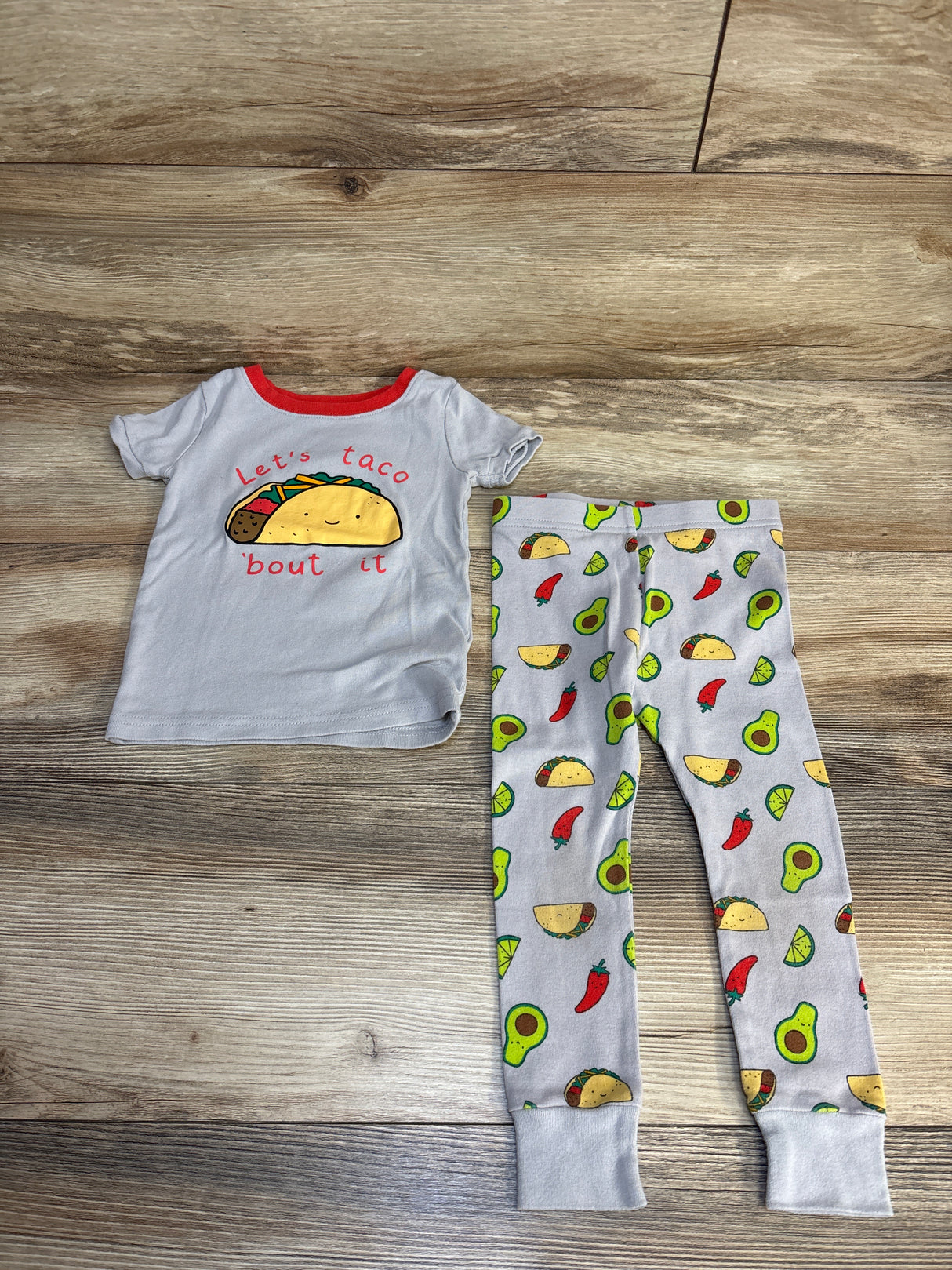 Old Navy 2pc Lets Taco Bout It Pajama Set Grey sz 2T