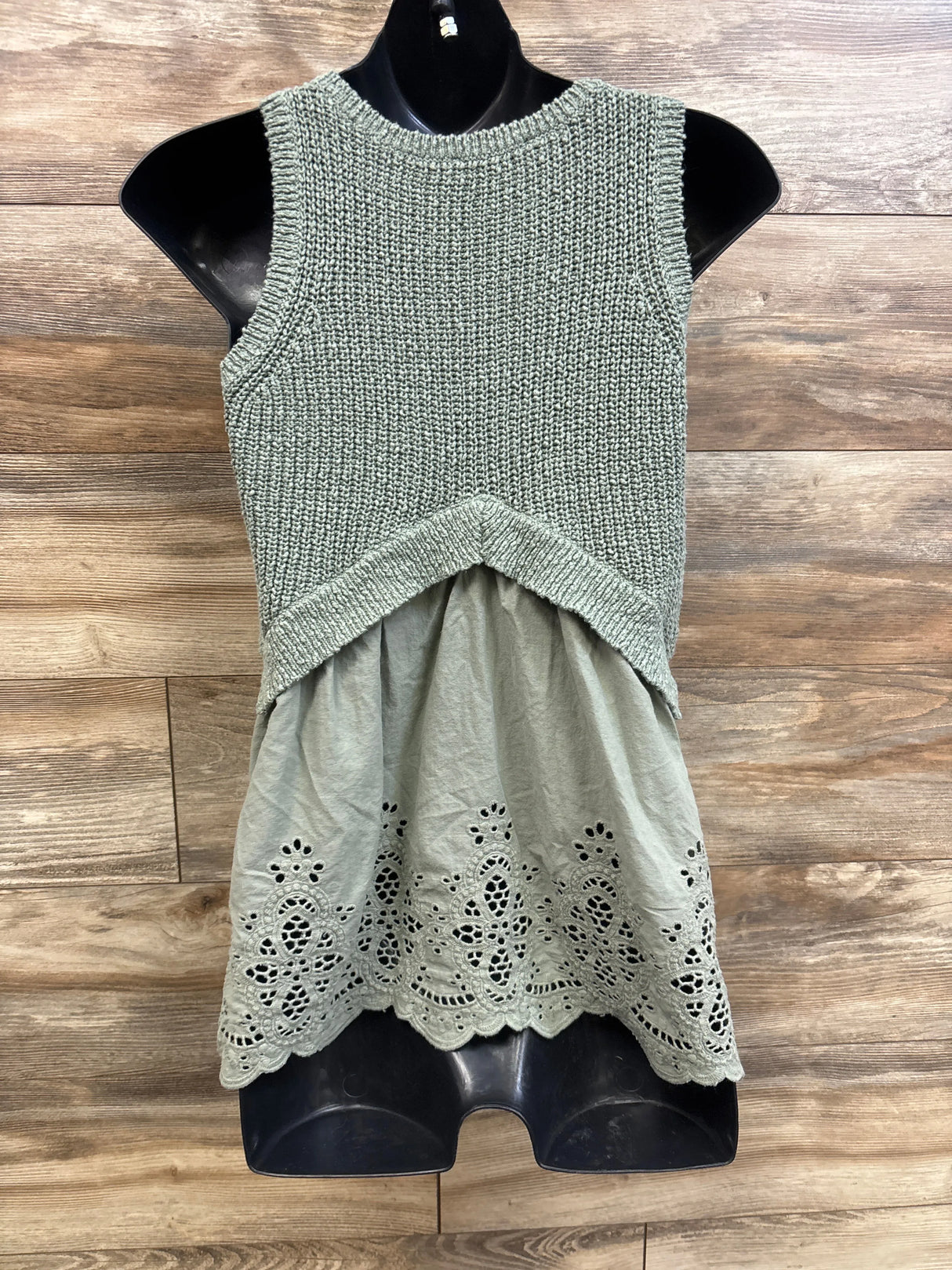 A Pea In The Pod Maternity Knit Eyelet Sleeveless Top Green sz Small