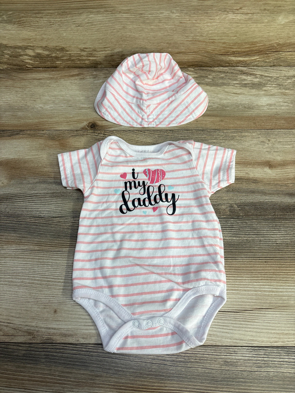 Mini Hop 2pc I Love My Daddy Bodysuit & Hat Pink sz 9m - Me n Mommy To Be
