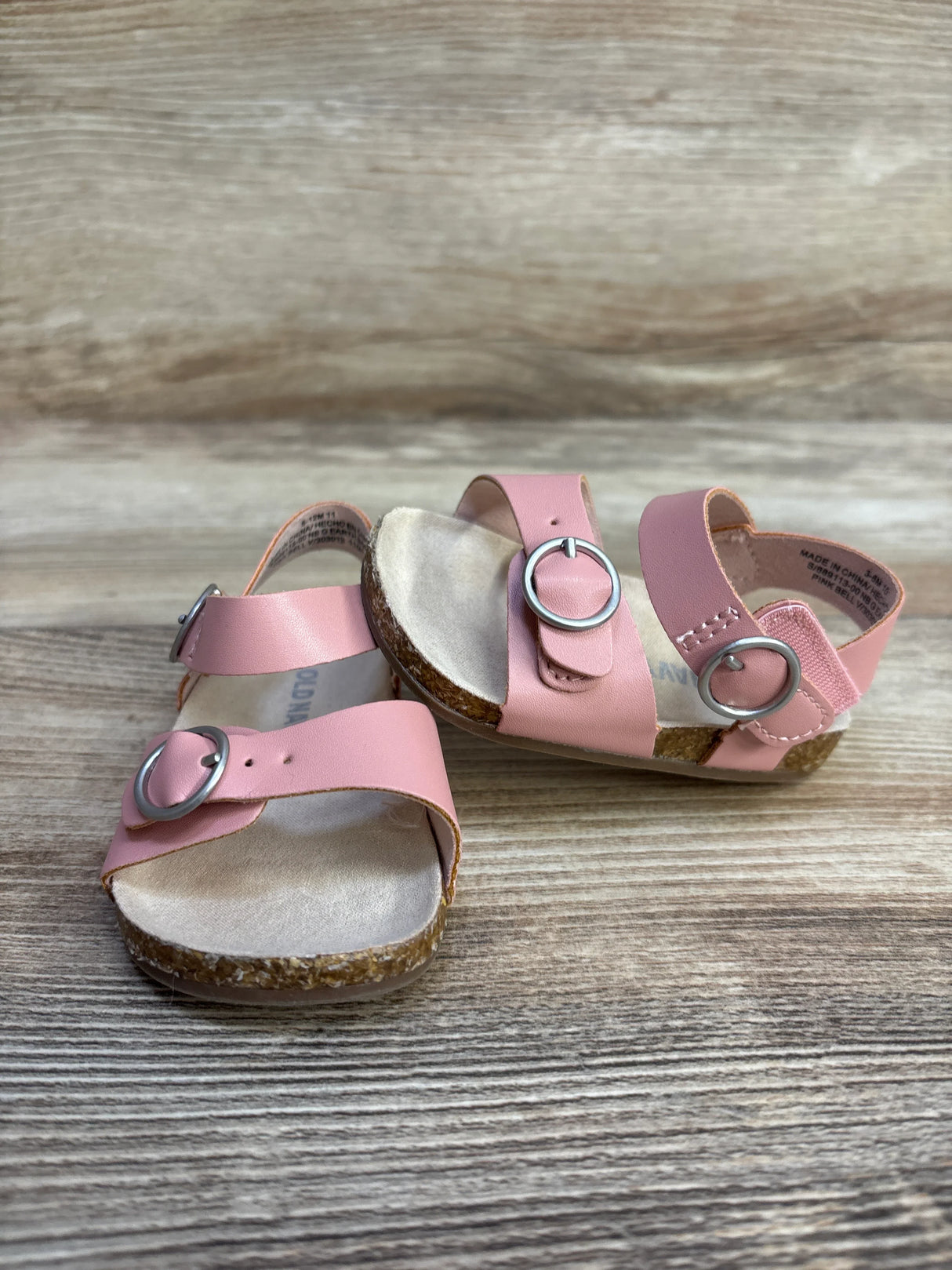 Old Navy Faux-Leather Buckled Strap Sandals Pink Patent sz 3-6m