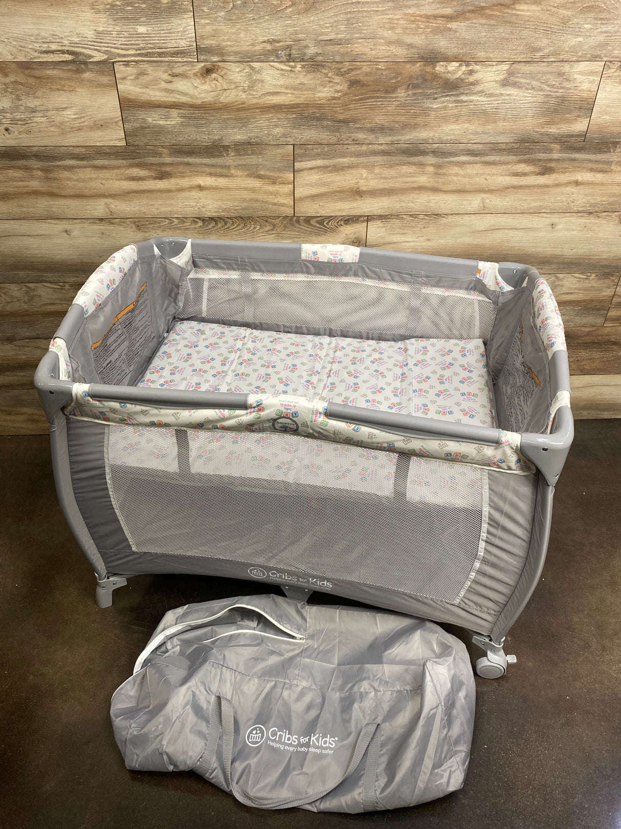 NEW Cribs for Kids Cribette