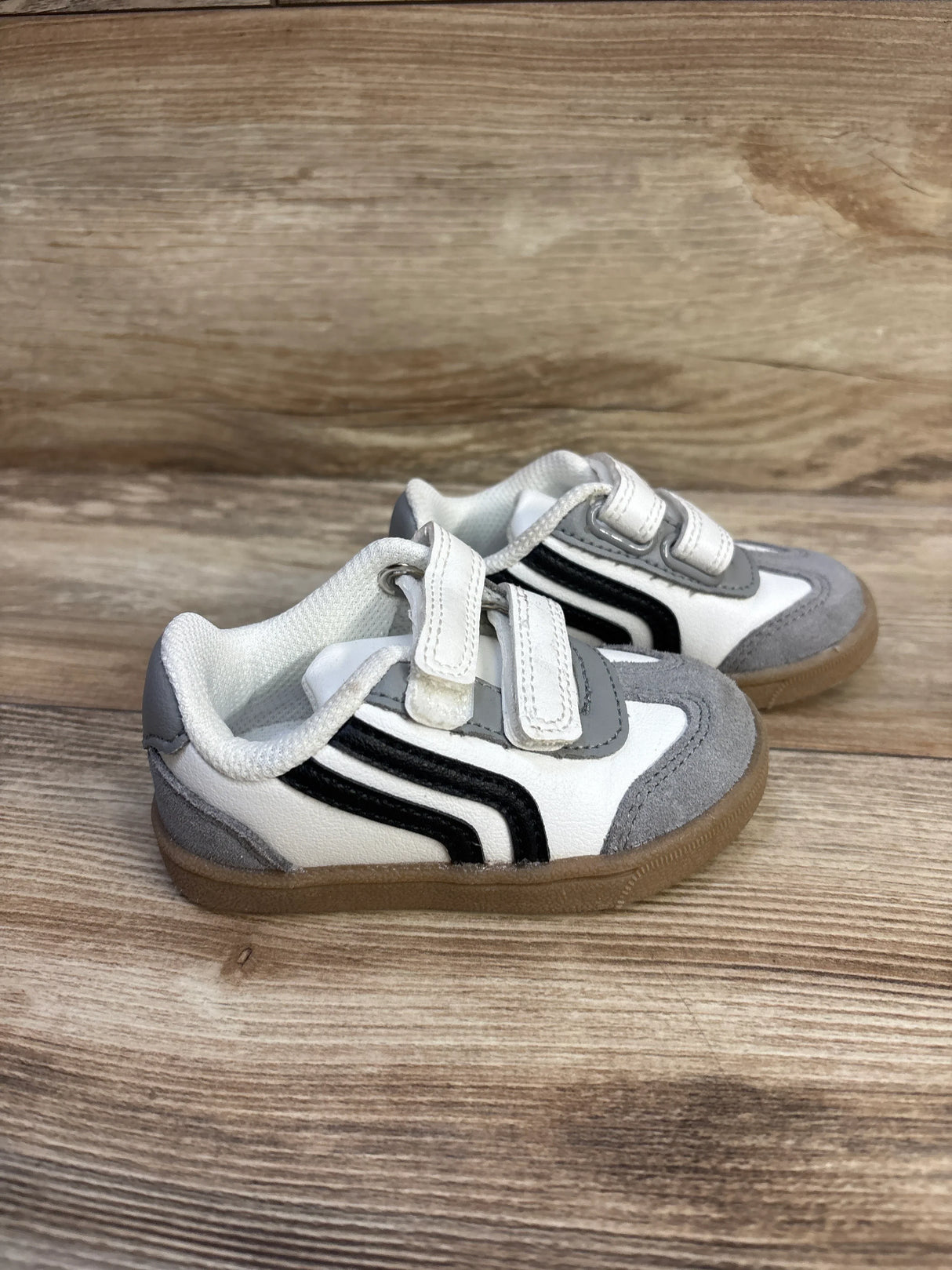Cat & Jack Dakota Retro Court Sneakers White sz 5c
