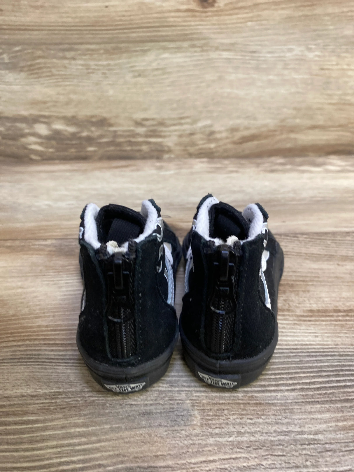 NWOT Vans Sk8-Hi Zip 'Metallic Flame' Sneakers, Black sz 5c