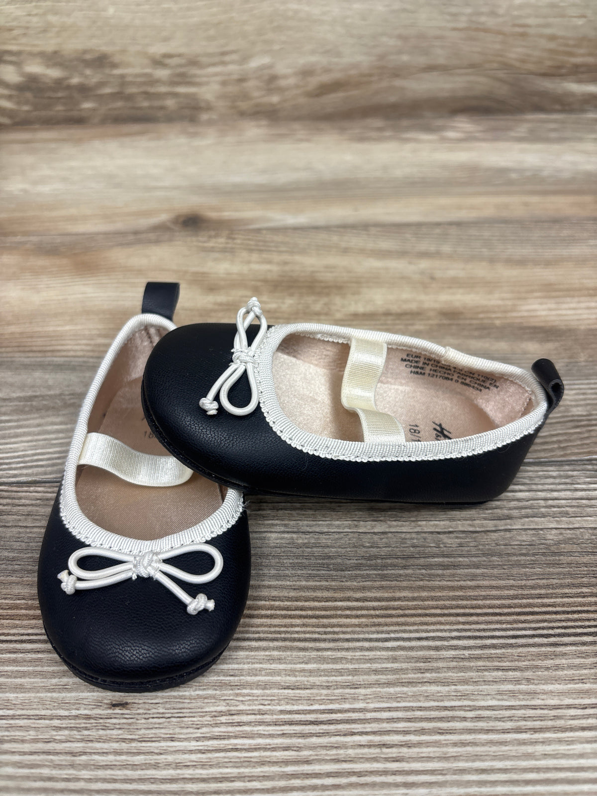 H&M Mary Jane Ballet Flats Black sz 3/4c