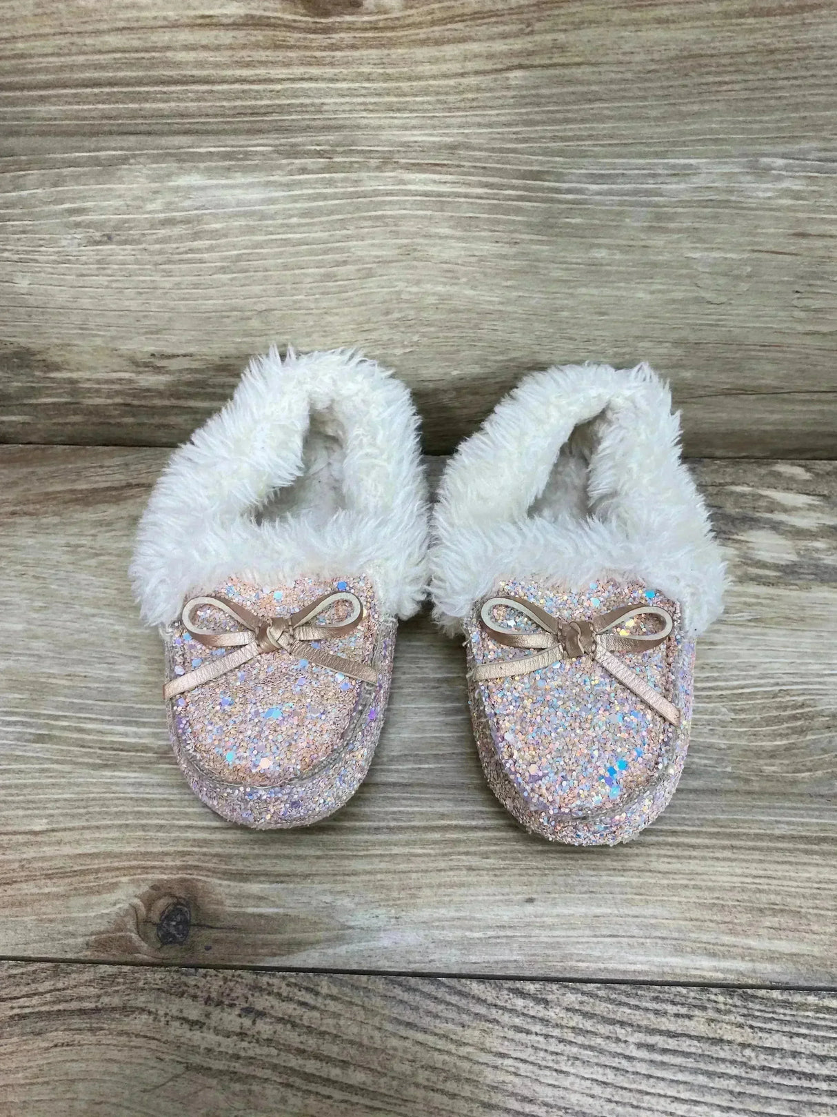 Cat & Jack Medora Slippers sz 6c - Me n Mommy To Be