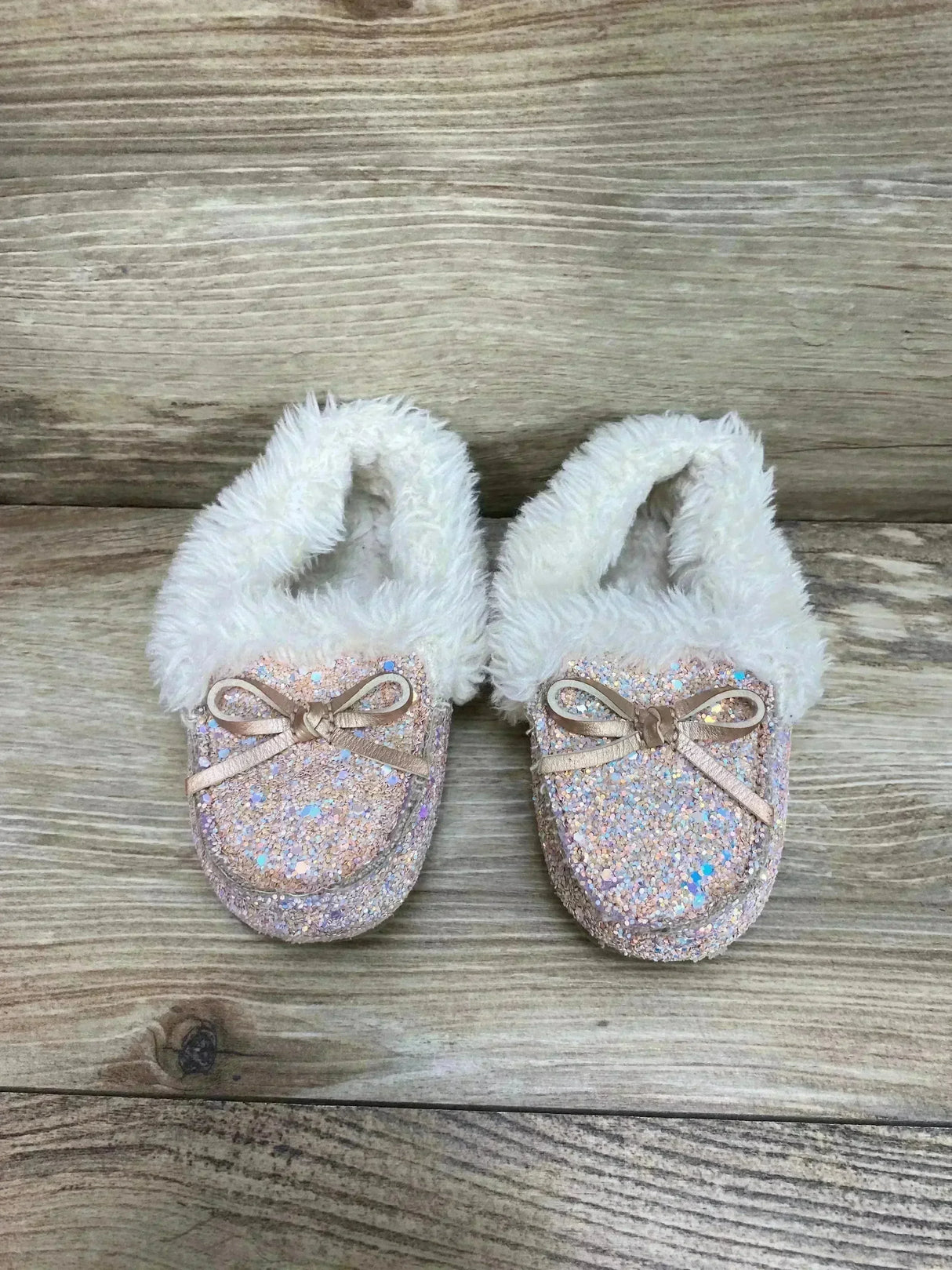 Cat & Jack Medora Slippers sz 6c - Me n Mommy To Be