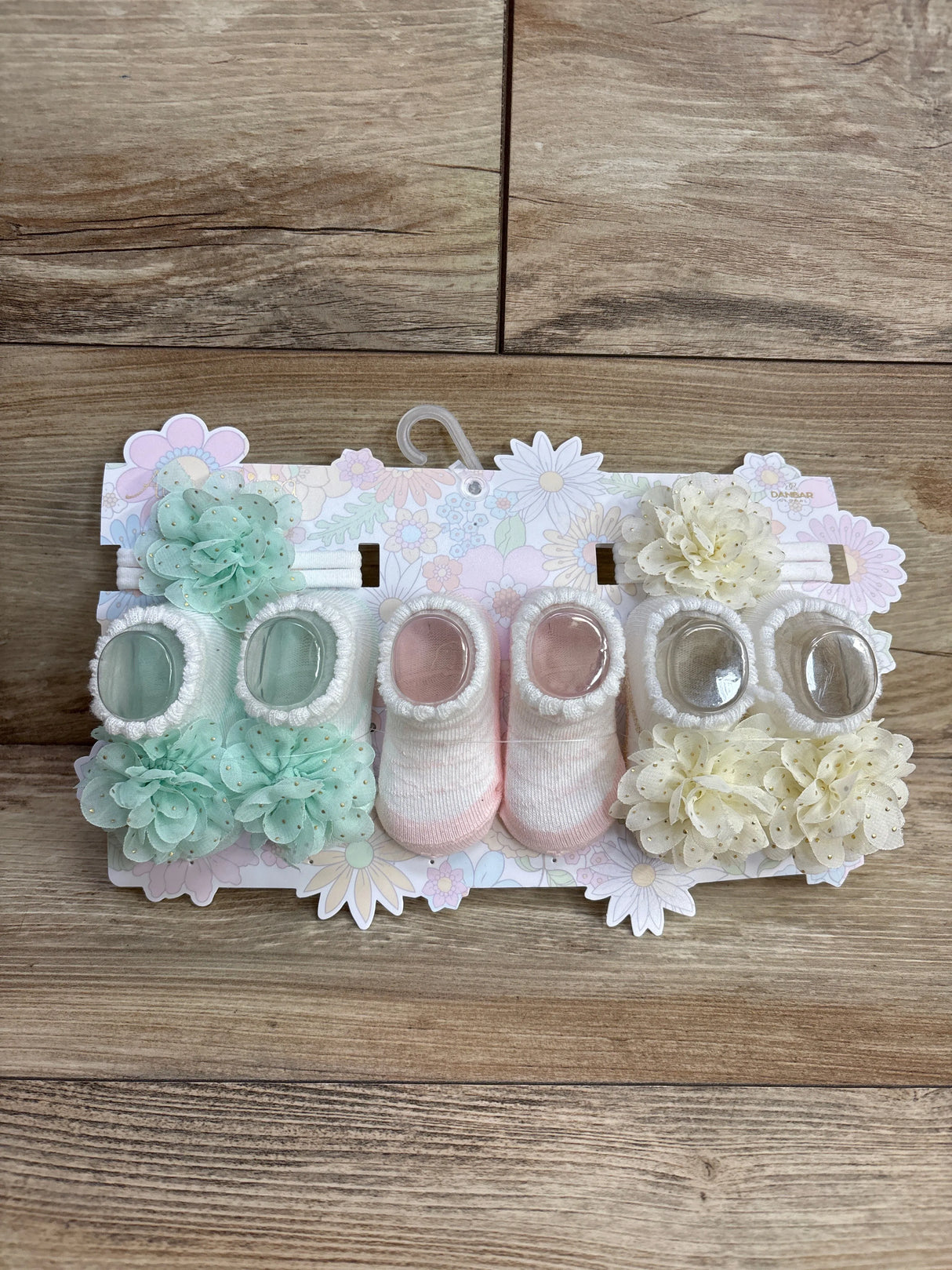 NEW Danbar Ava Olivia 5pc Socks & Headband Set