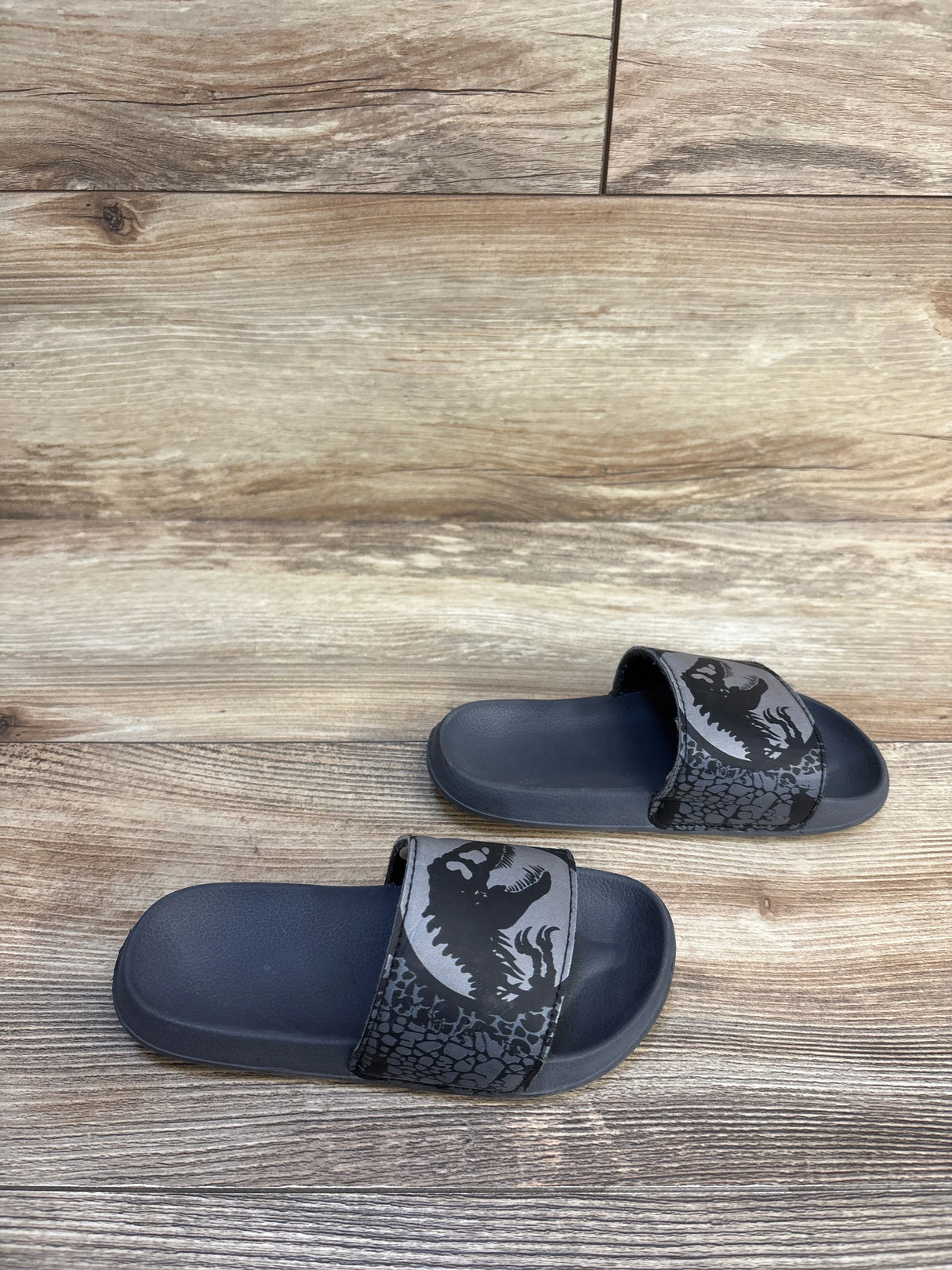Jurassic World Slides Grey sz 11c