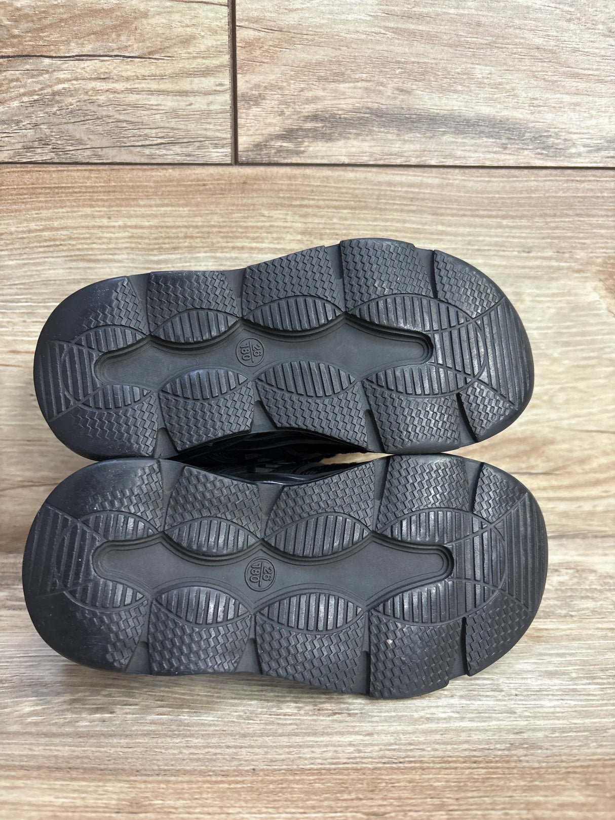 Dadawen Breathable Sneakers Black sz 9c