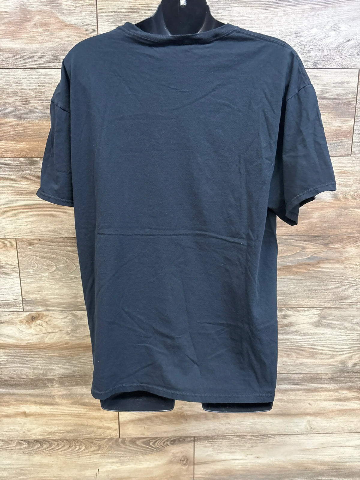 Back view of a navy blue Fruit of the Loom maternity shirt size XL on a mannequin.