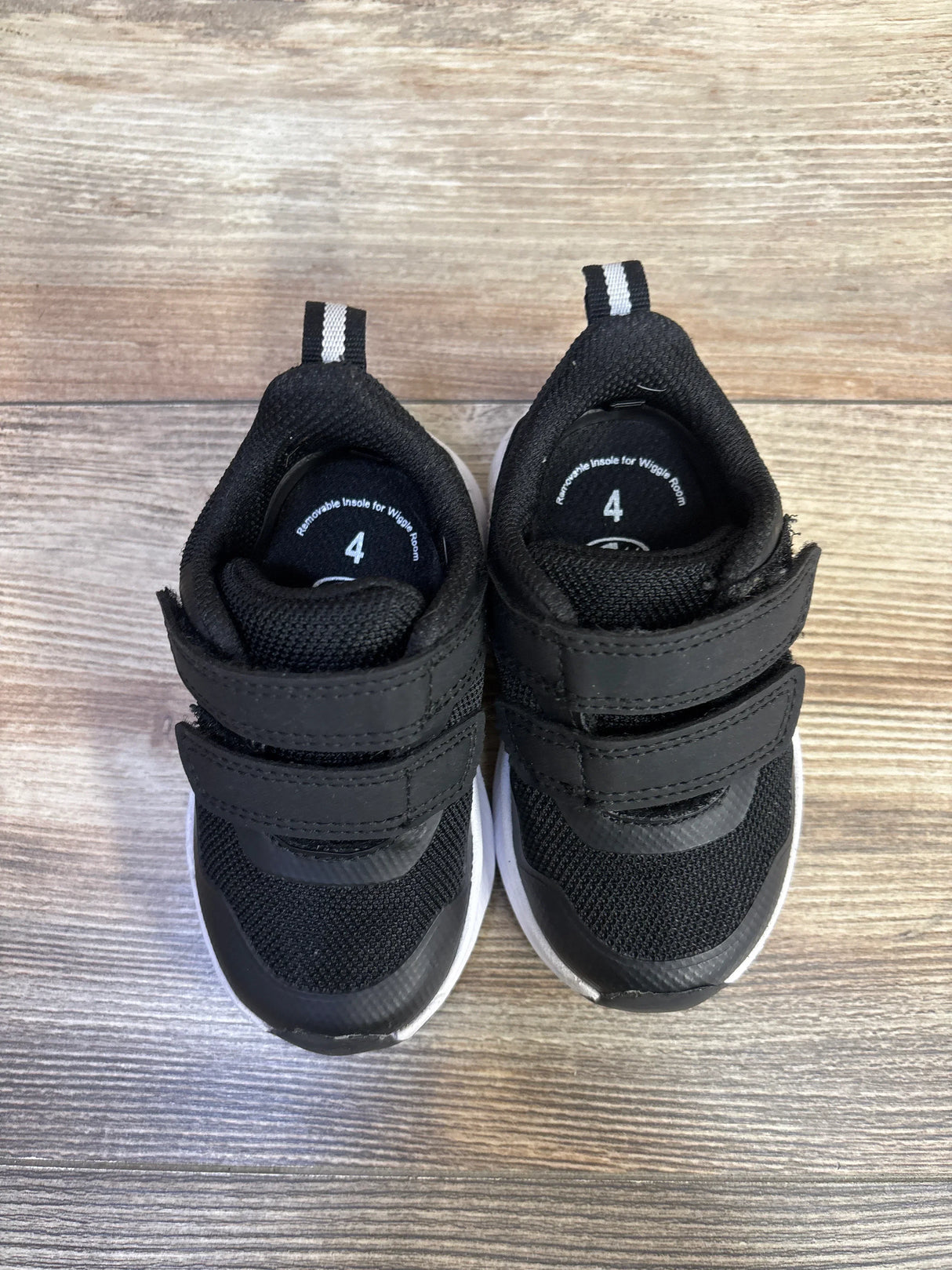 Athletic Works Mesh Jogger Sneakers Black sz 4c