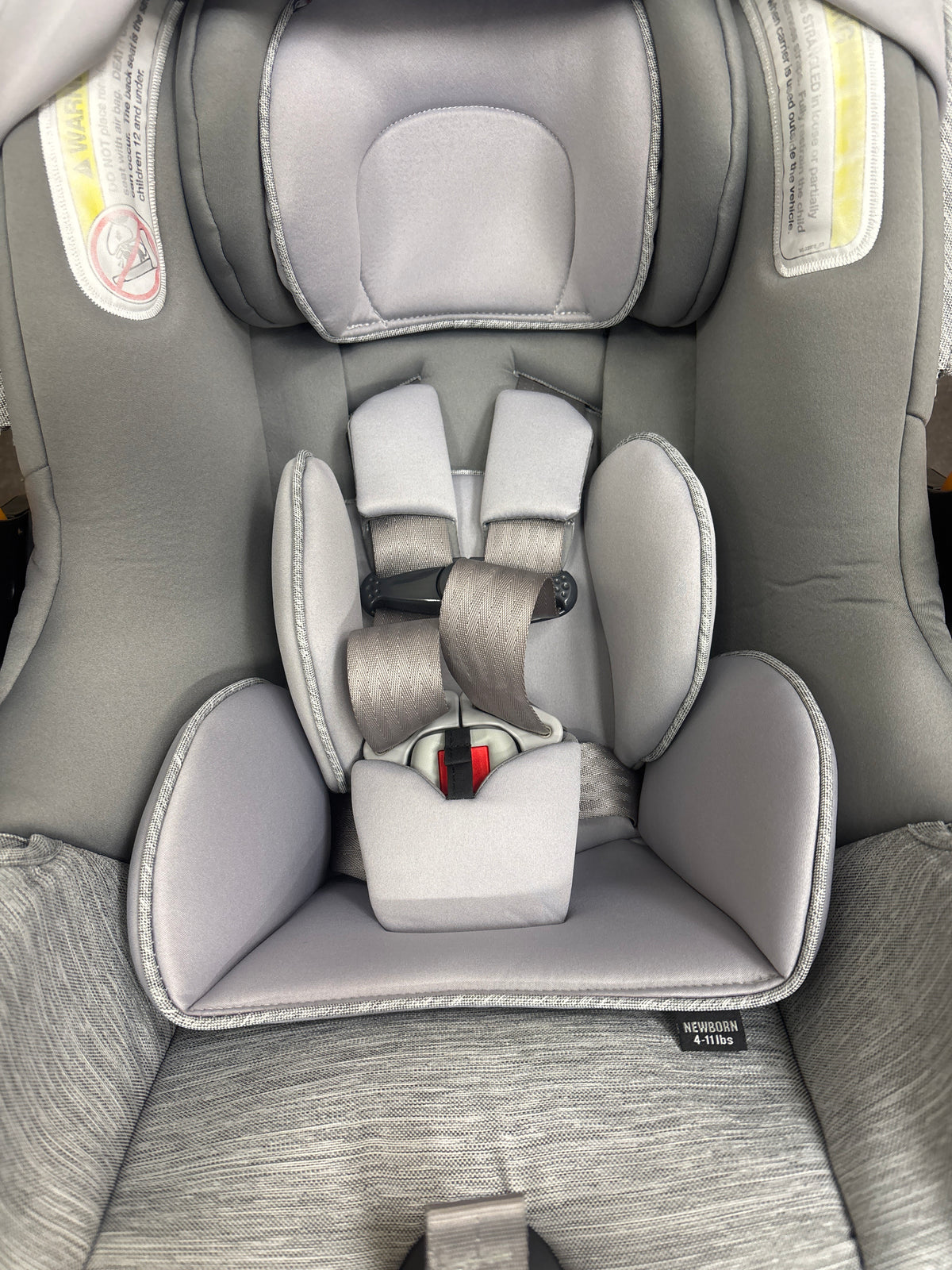 Chicco KeyFit35 Car Seat with Extra Max Rear-Facing Infant Car Seat Base, Grey
