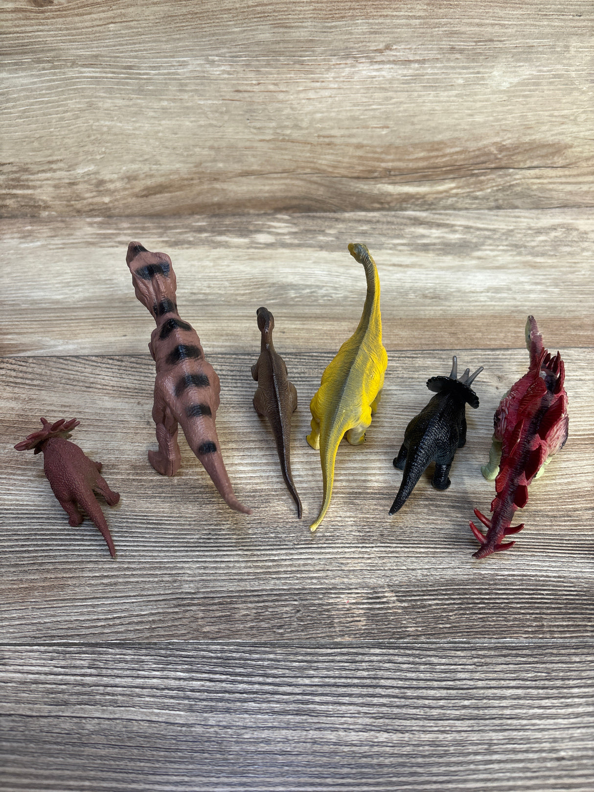 Assorted Dinosaur Figures, 6pk