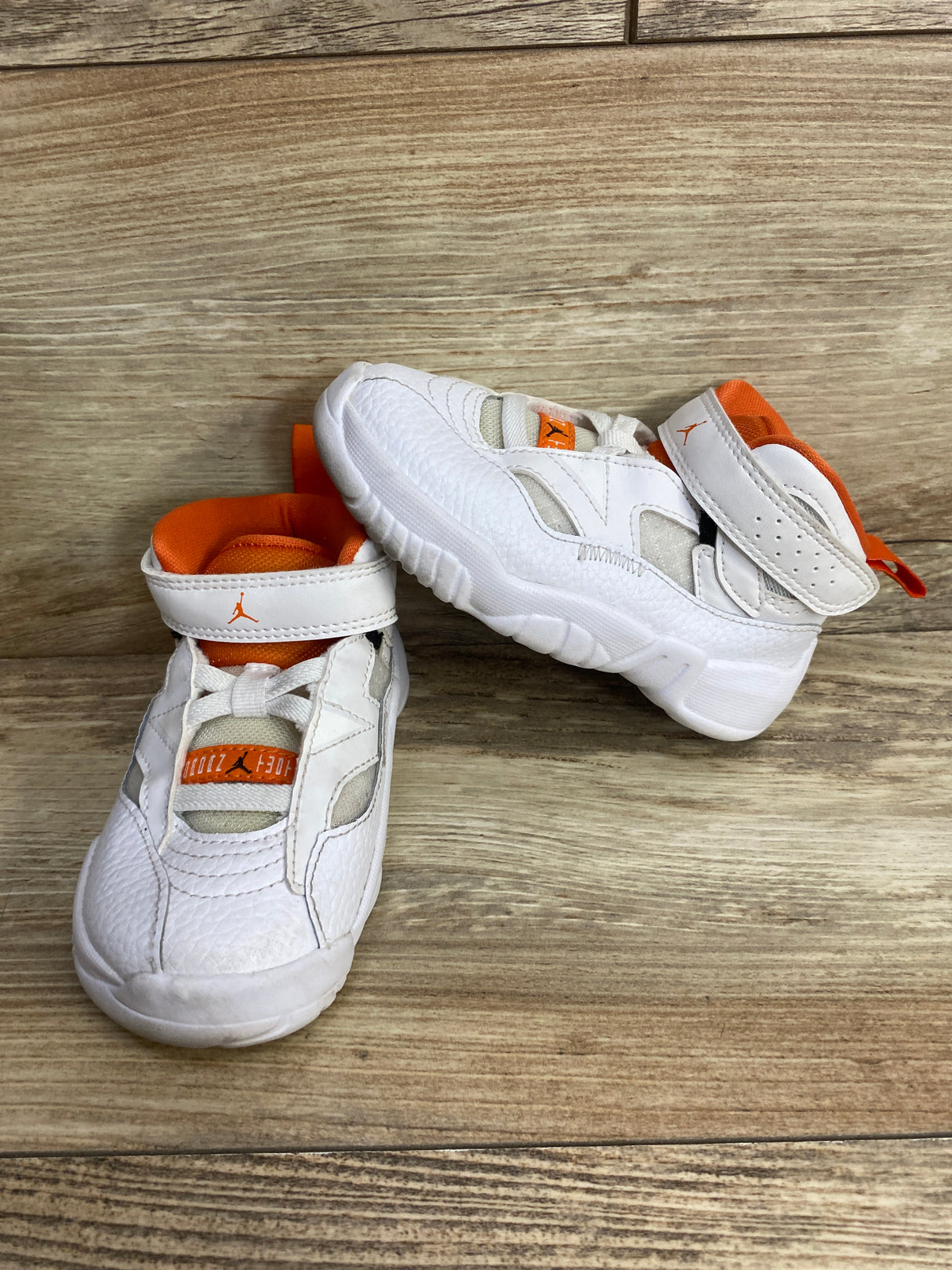 Air Jordan Jumpman Two Trey TD 'Starfish' Sneakers sz 7c