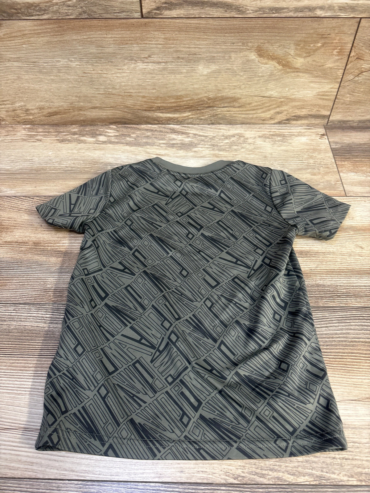 Puma Shirt Green sz 4T